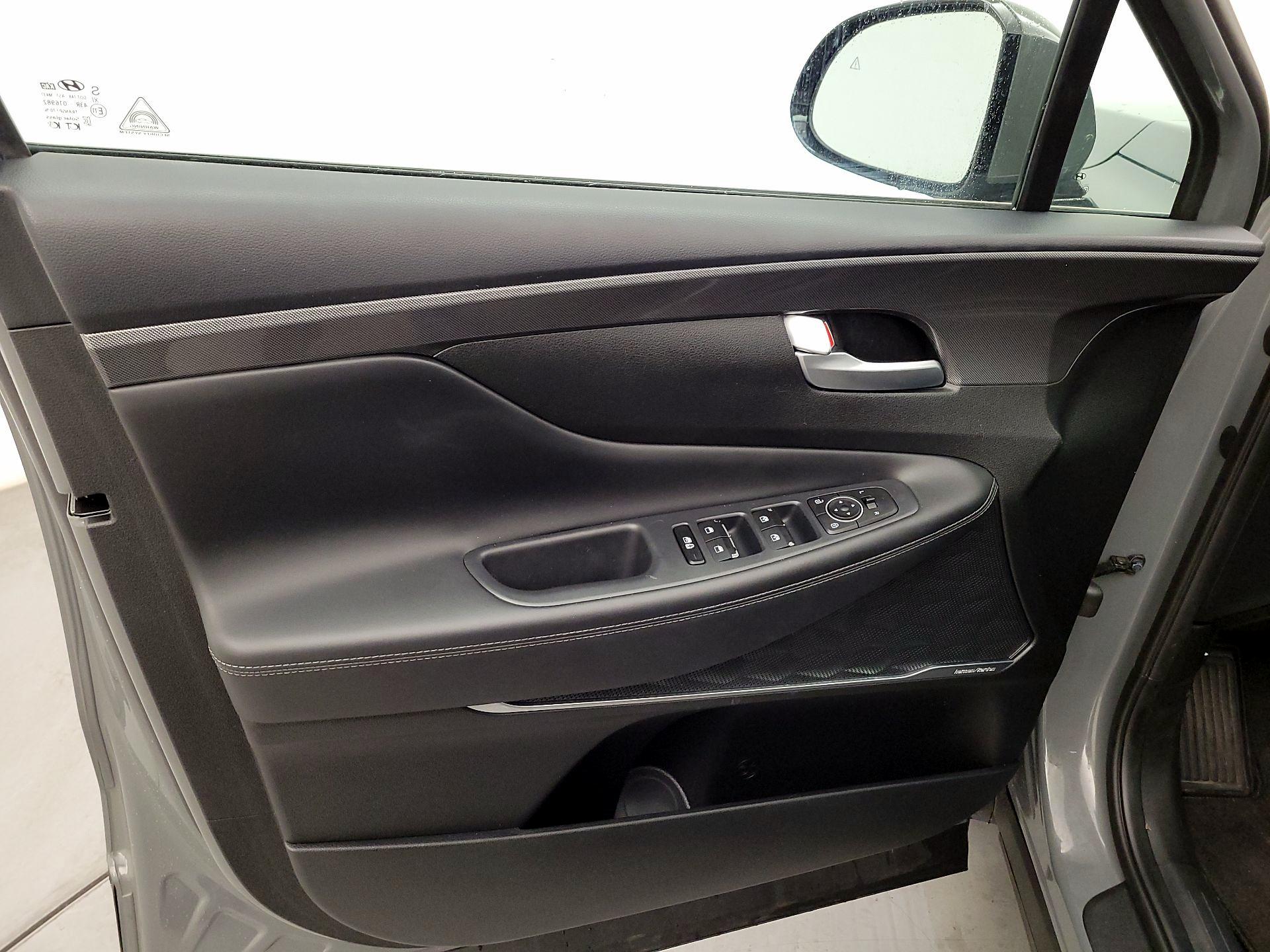 Thumbnail: 2022 Hyundai Santa Fe - 12