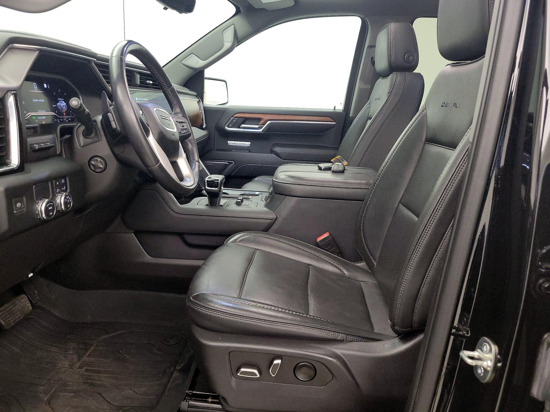 Thumbnail: 2023 GMC Sierra 1500 - 11