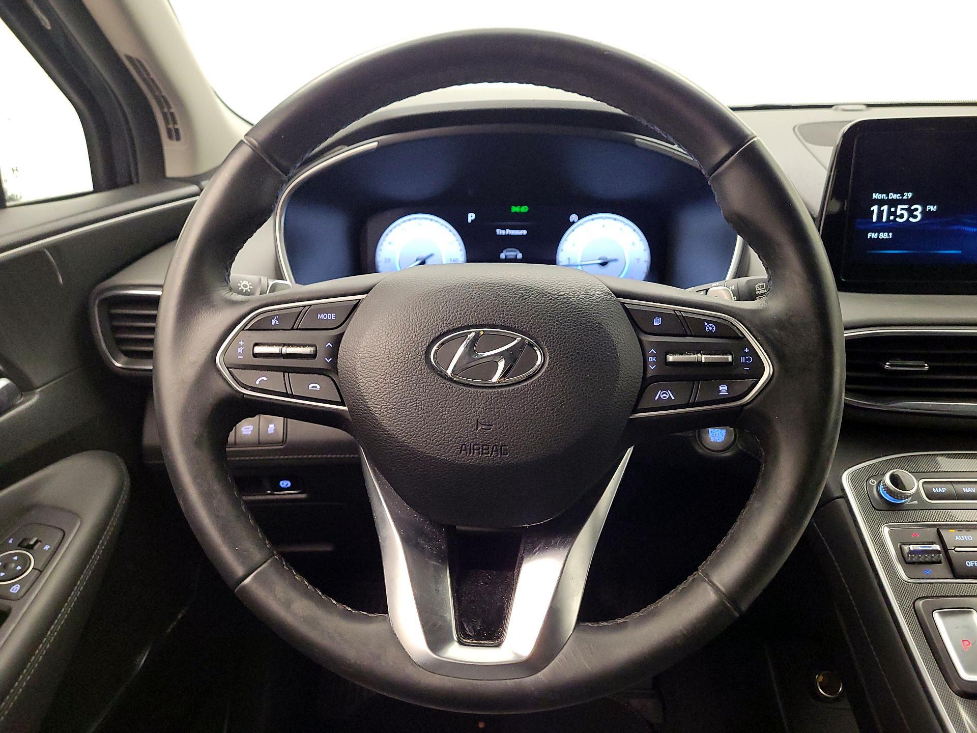 Thumbnail: 2023 Hyundai Santa Fe - 10