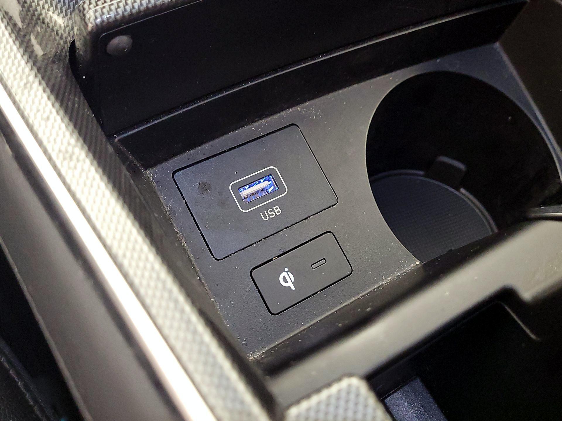 Thumbnail: 2023 Hyundai Santa Fe - 18