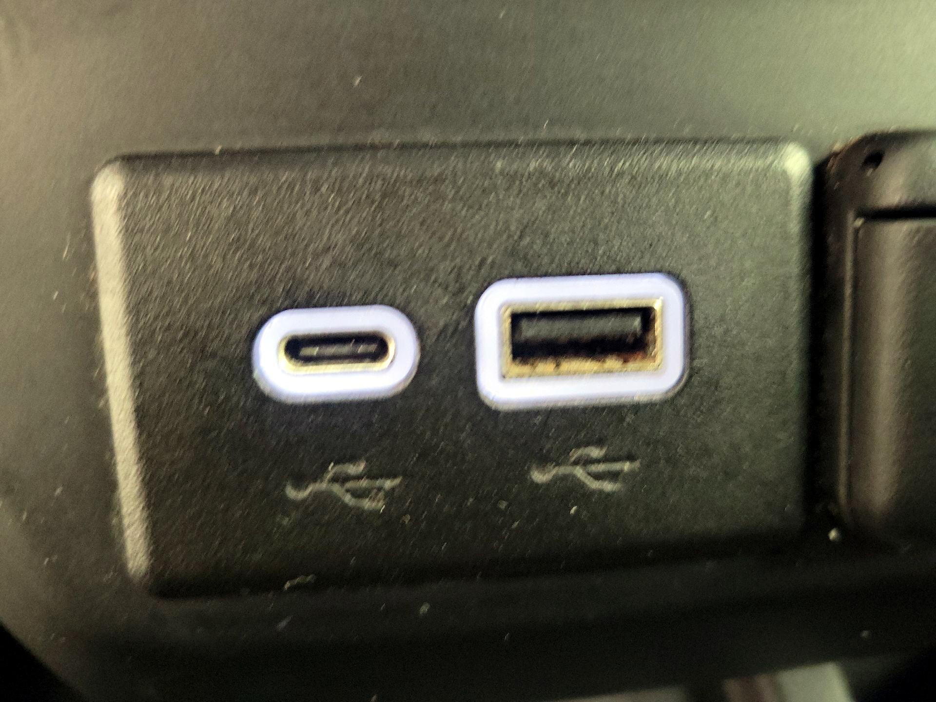 Thumbnail: 2022 GMC Sierra 1500 - 19