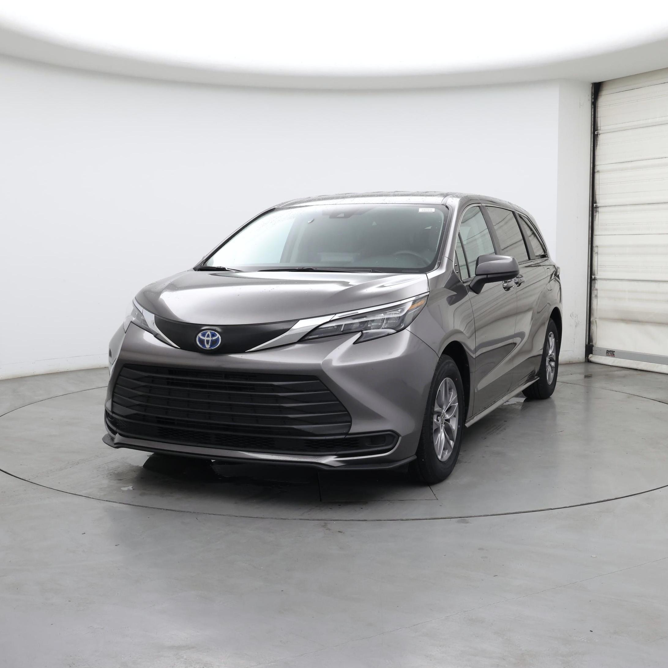 Thumbnail: 2024 Toyota Sienna - 4