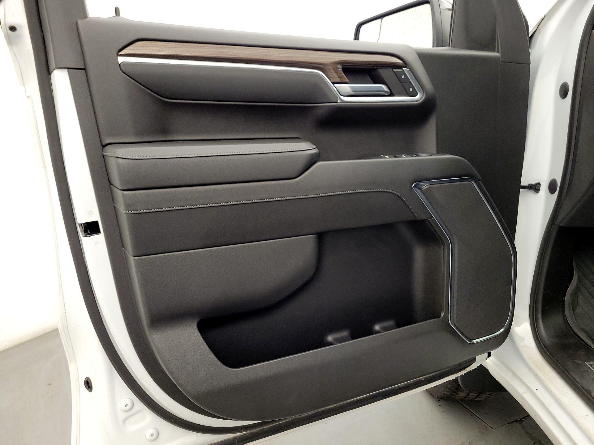 Thumbnail: 2023 Chevrolet Silverado 1500 - 12