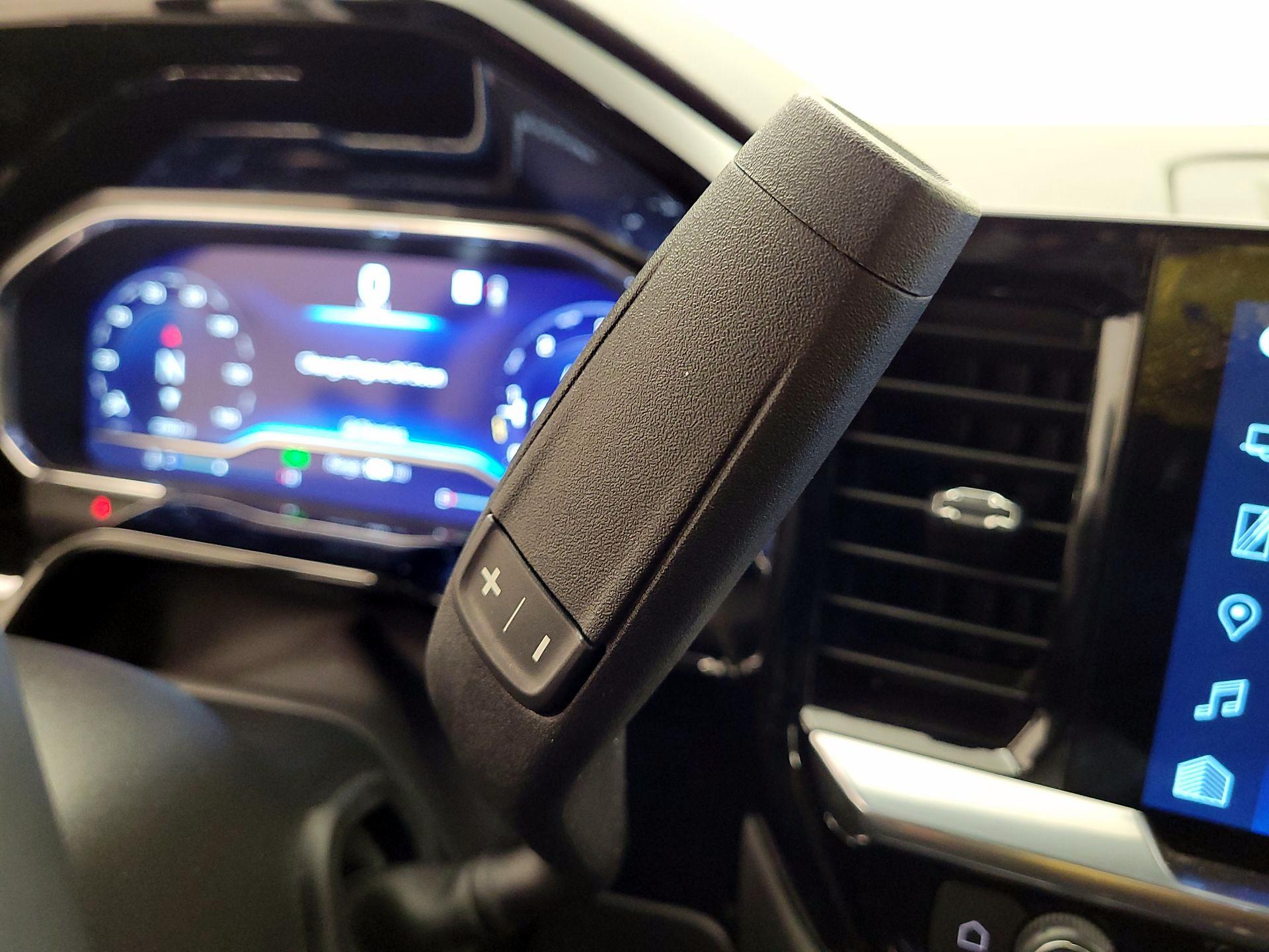 Thumbnail: 2023 Chevrolet Silverado 1500 - 15