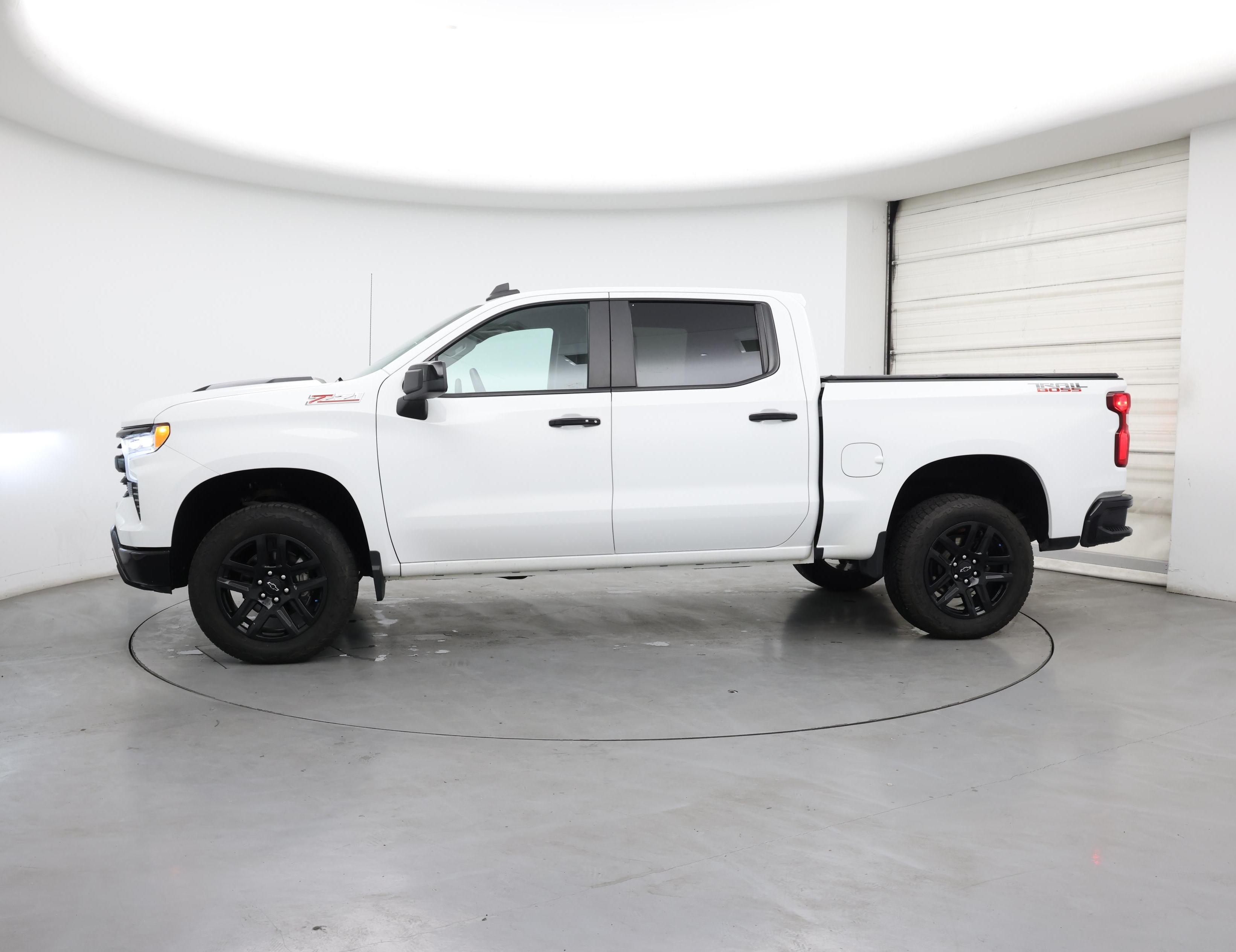 Thumbnail: 2023 Chevrolet Silverado 1500 - 3