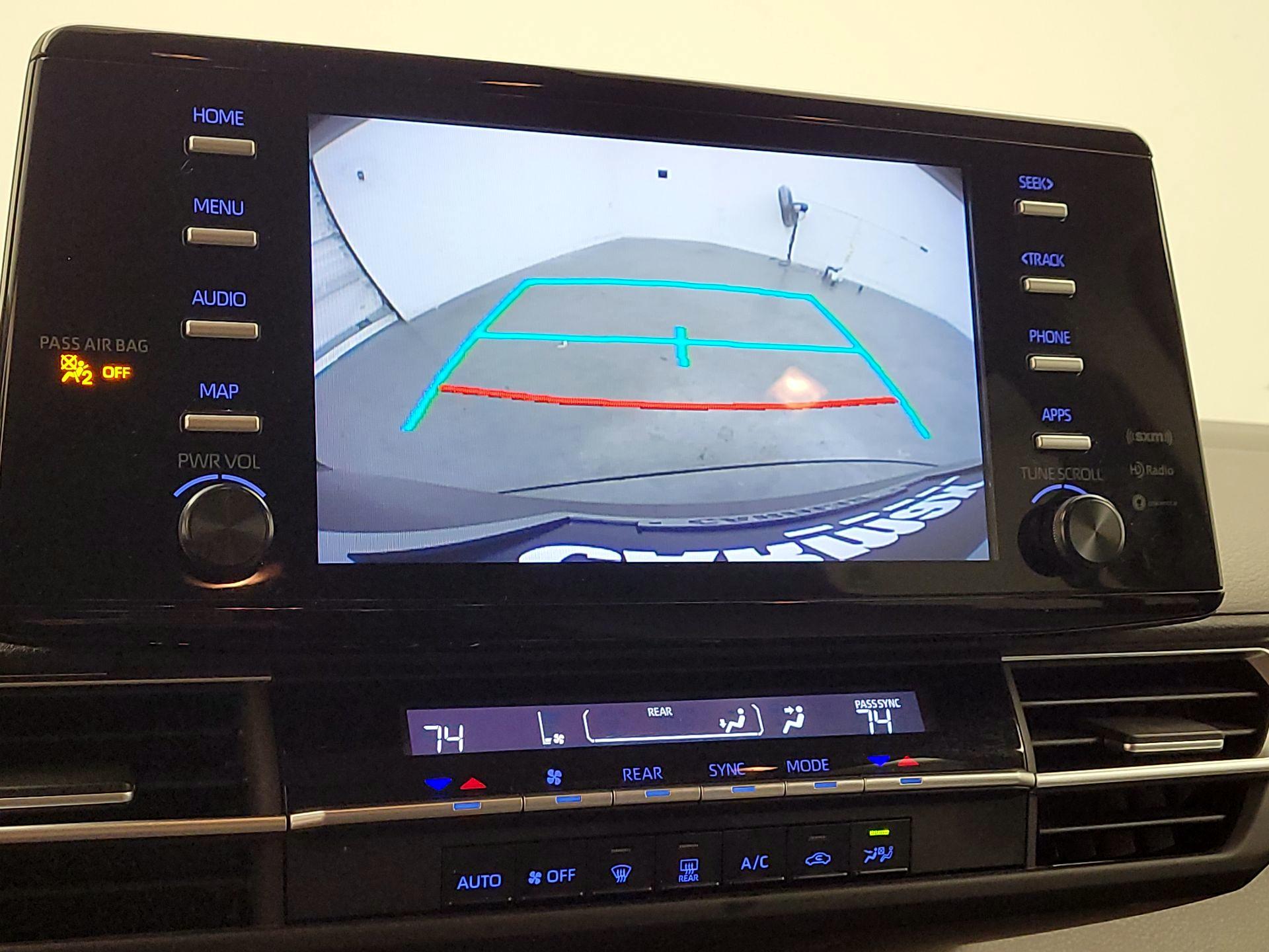 Thumbnail: 2024 Toyota Sienna - 14