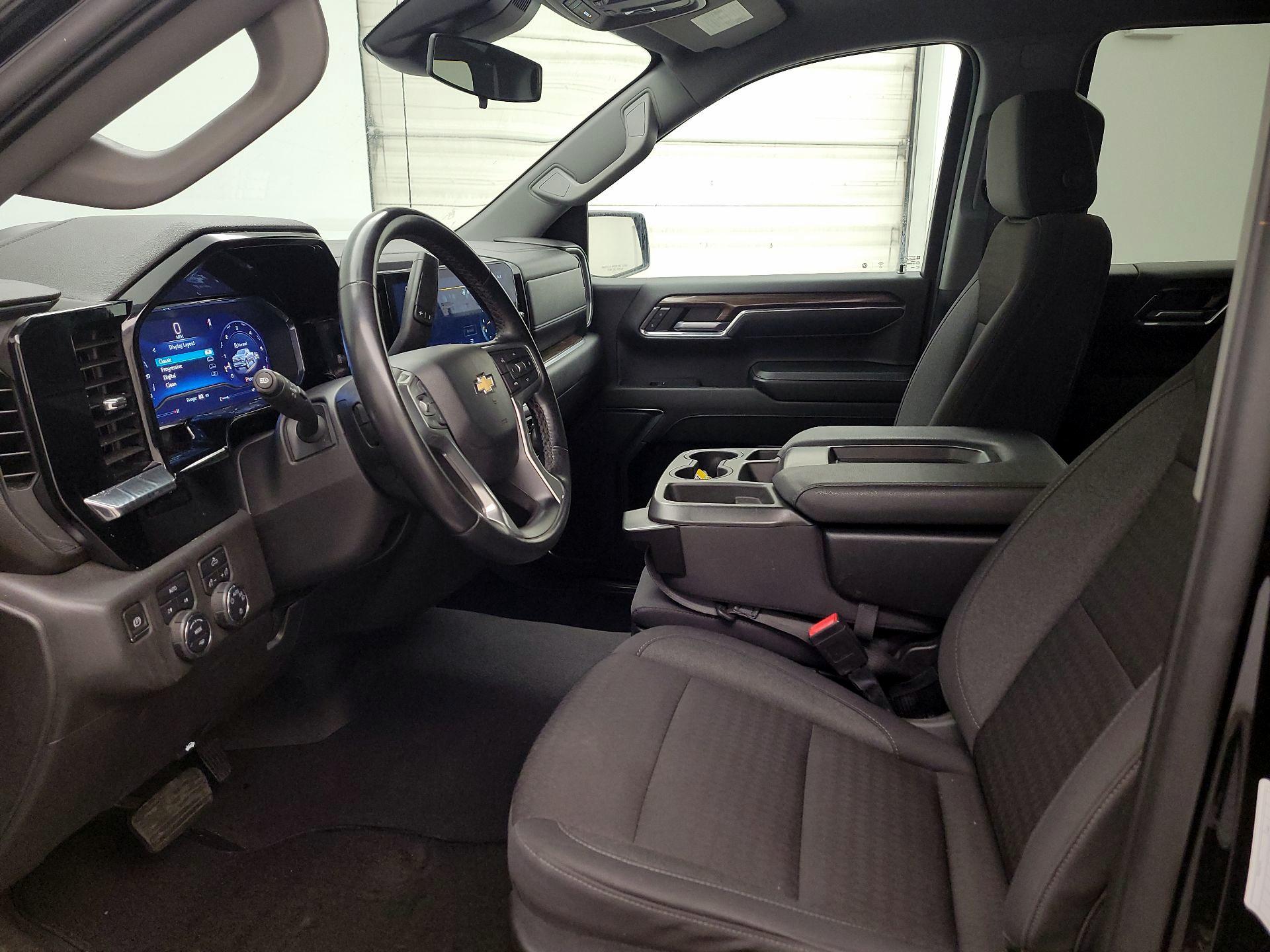 Thumbnail: 2023 Chevrolet Silverado 1500 - 11