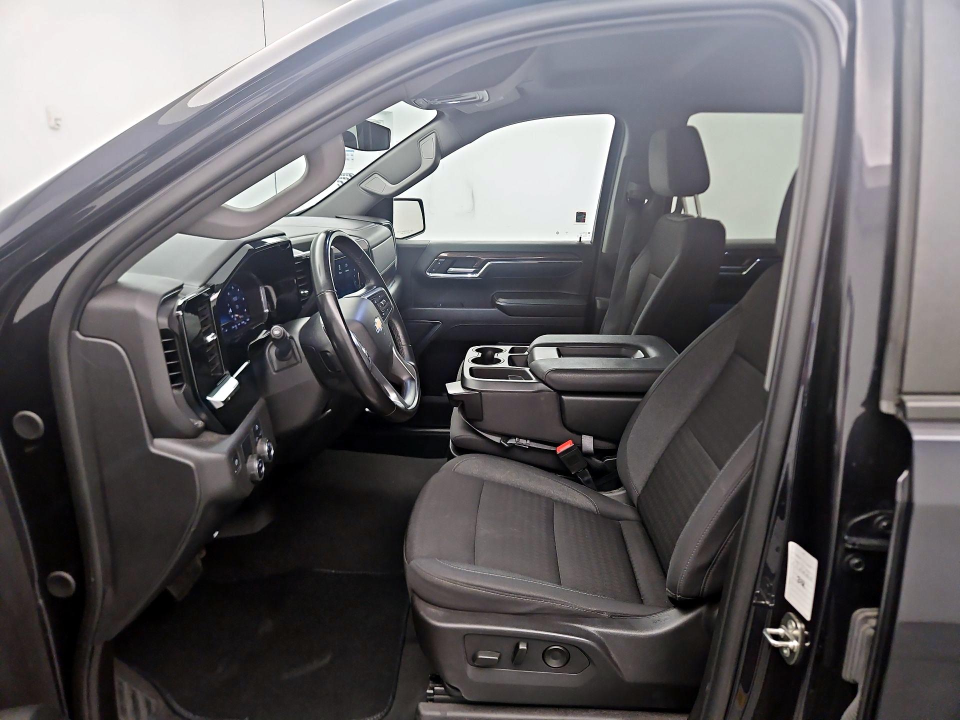 Thumbnail: 2024 Chevrolet Silverado 1500 - 11