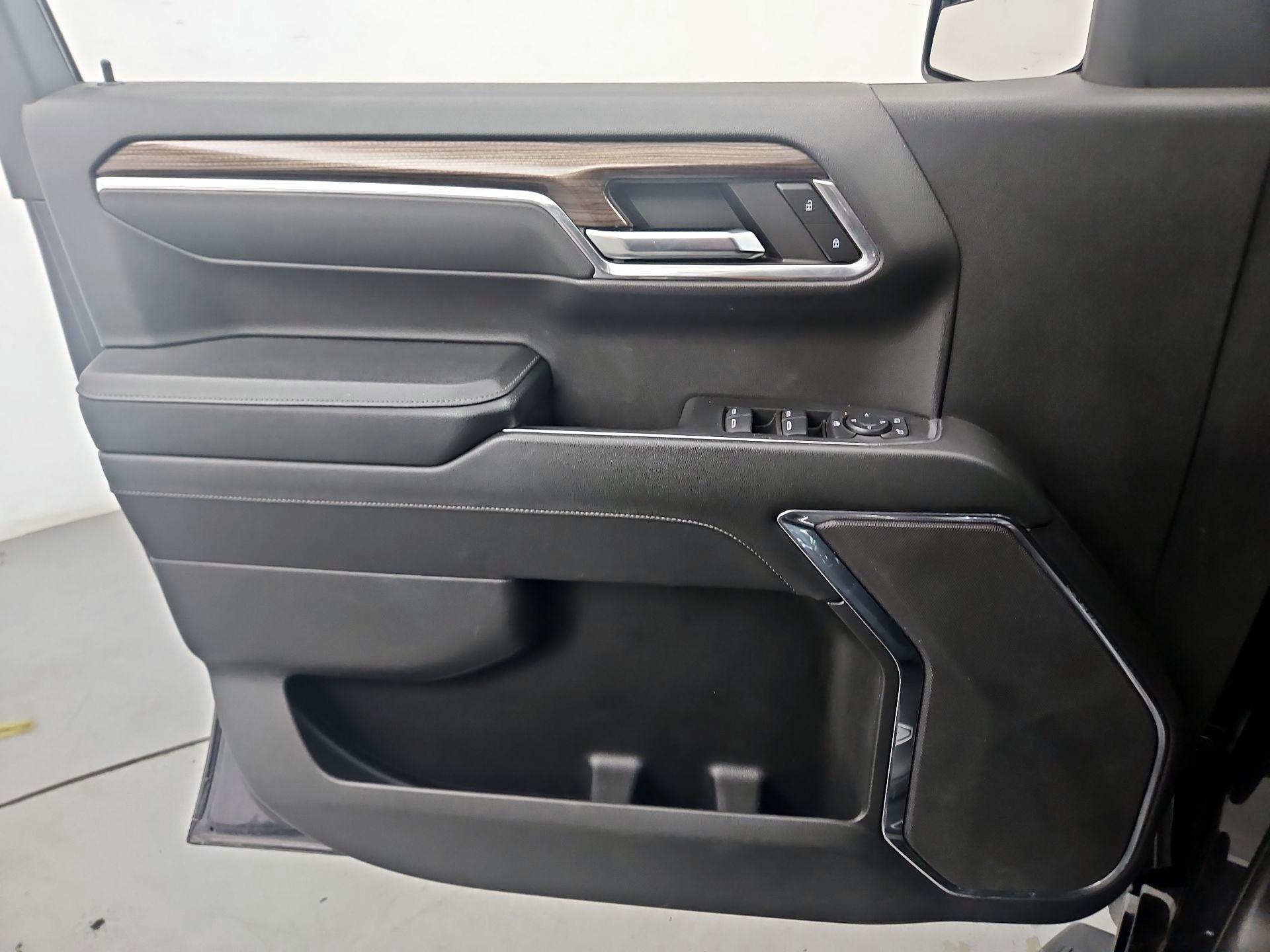 Thumbnail: 2024 Chevrolet Silverado 1500 - 12