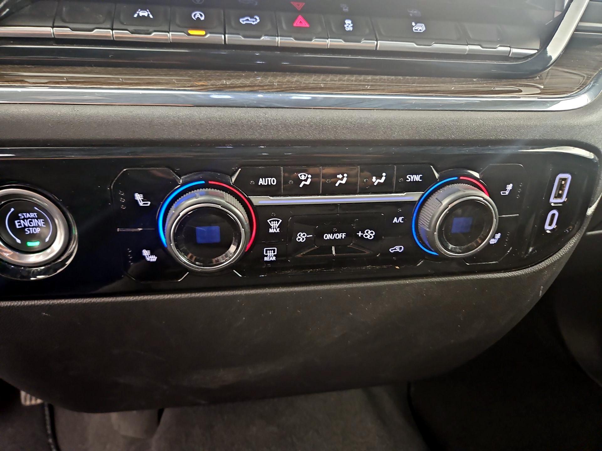 Thumbnail: 2024 Chevrolet Silverado 1500 - 16