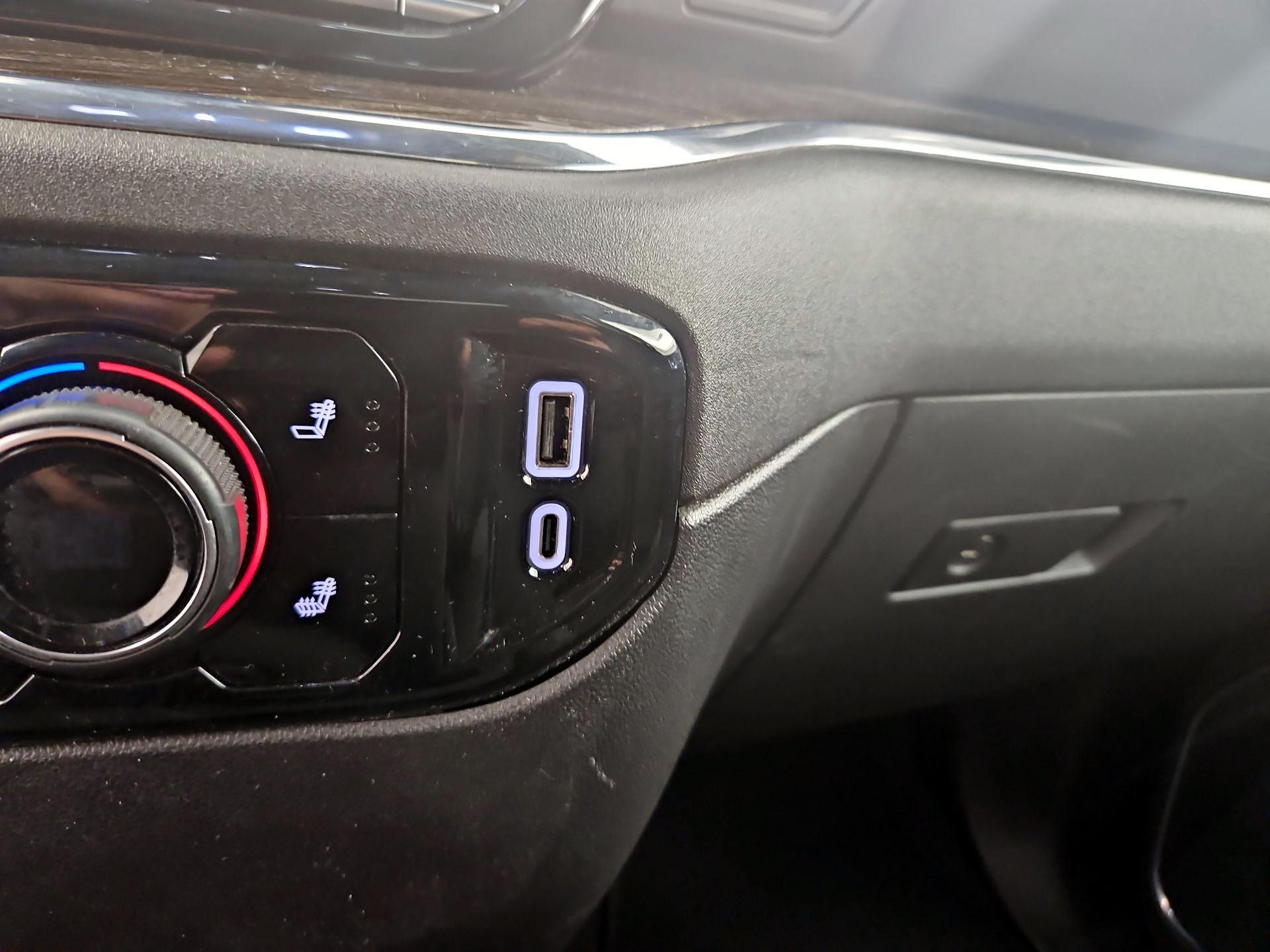 Thumbnail: 2024 Chevrolet Silverado 1500 - 18