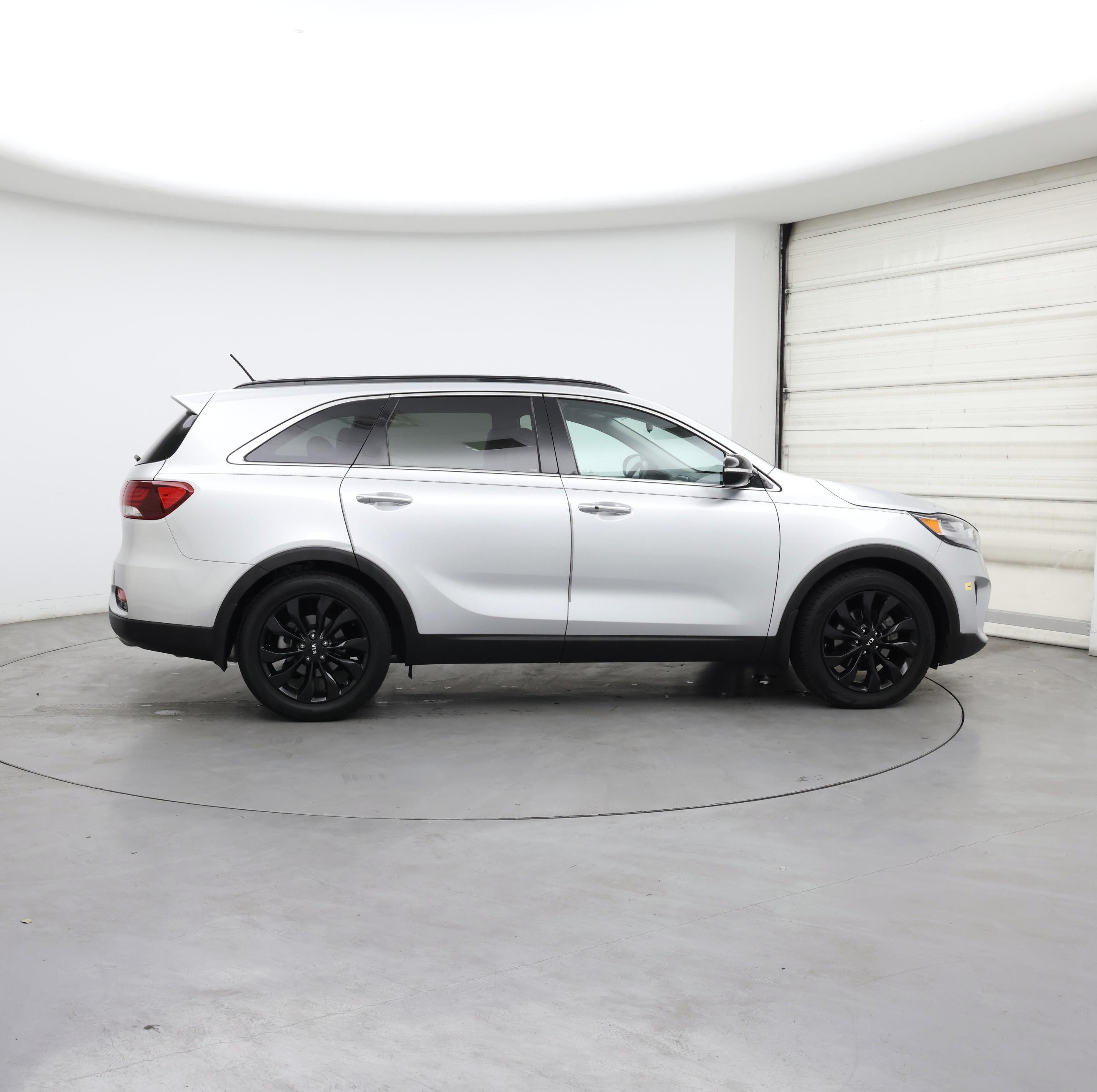 Thumbnail: 2020 Kia Sorento - 7