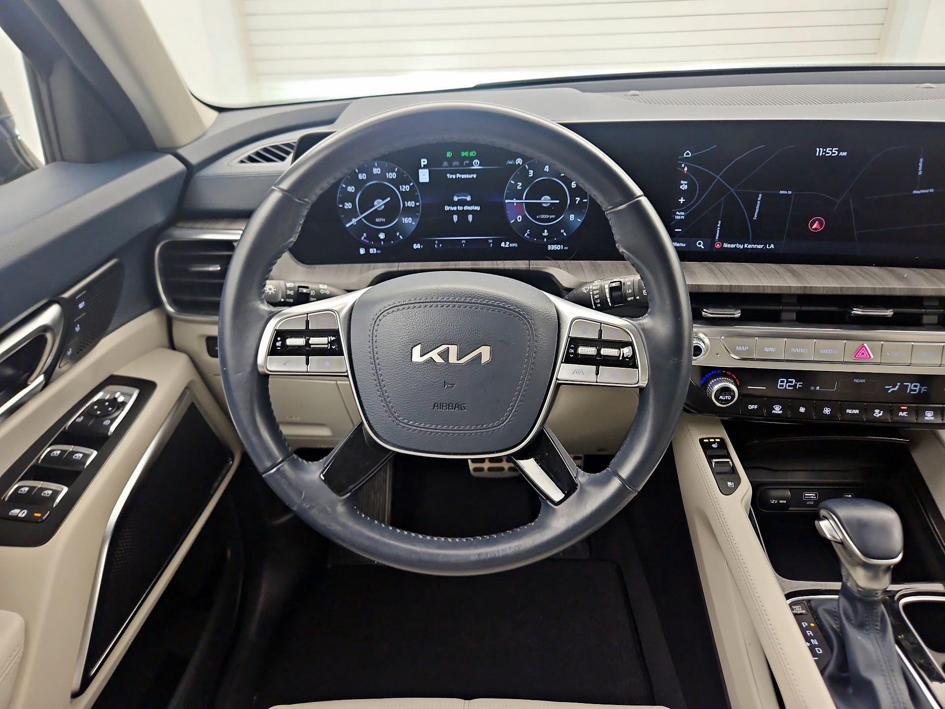 Thumbnail: 2023 Kia Telluride - 10