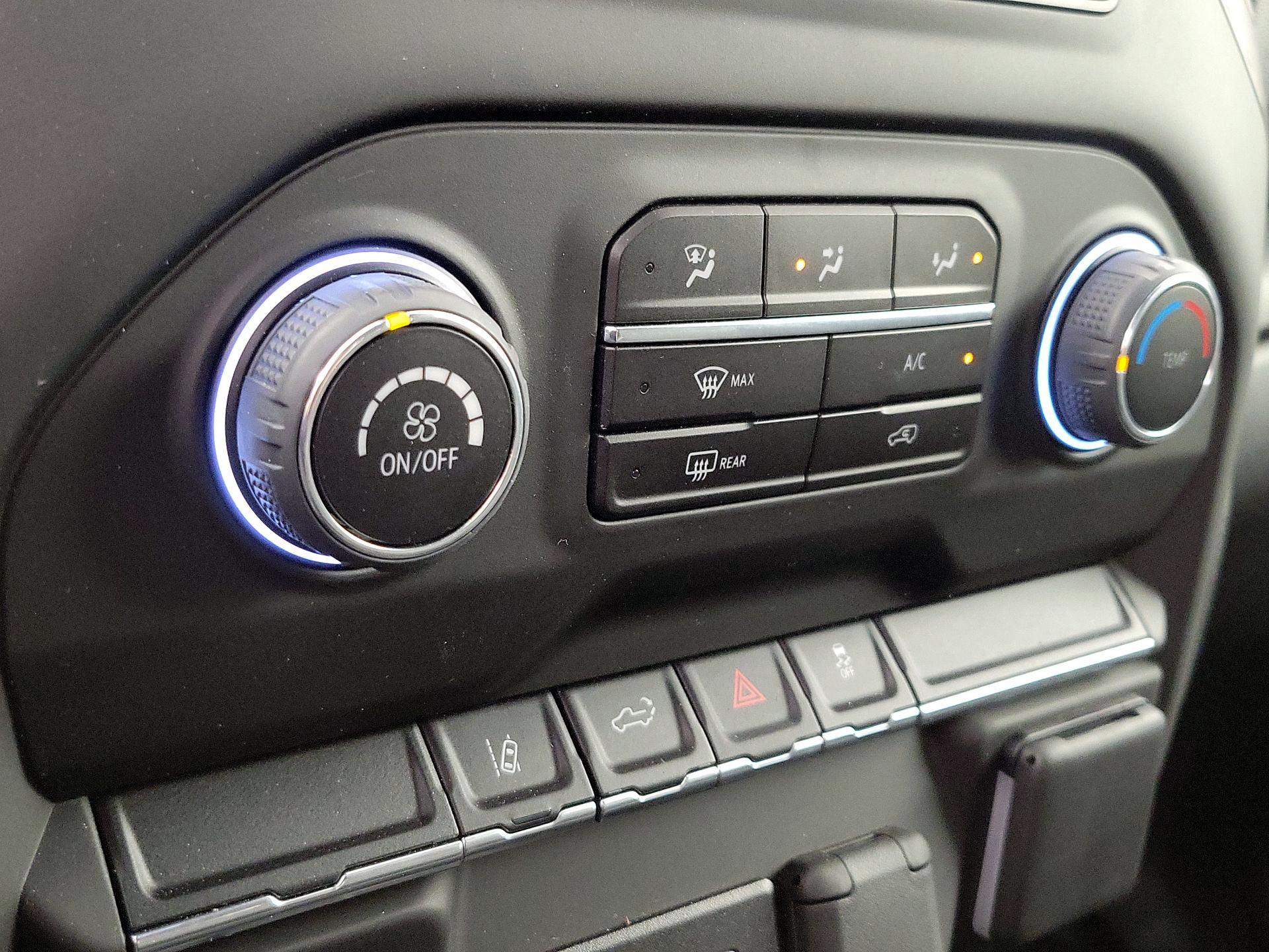 Thumbnail: 2024 Chevrolet Silverado 2500 - 16