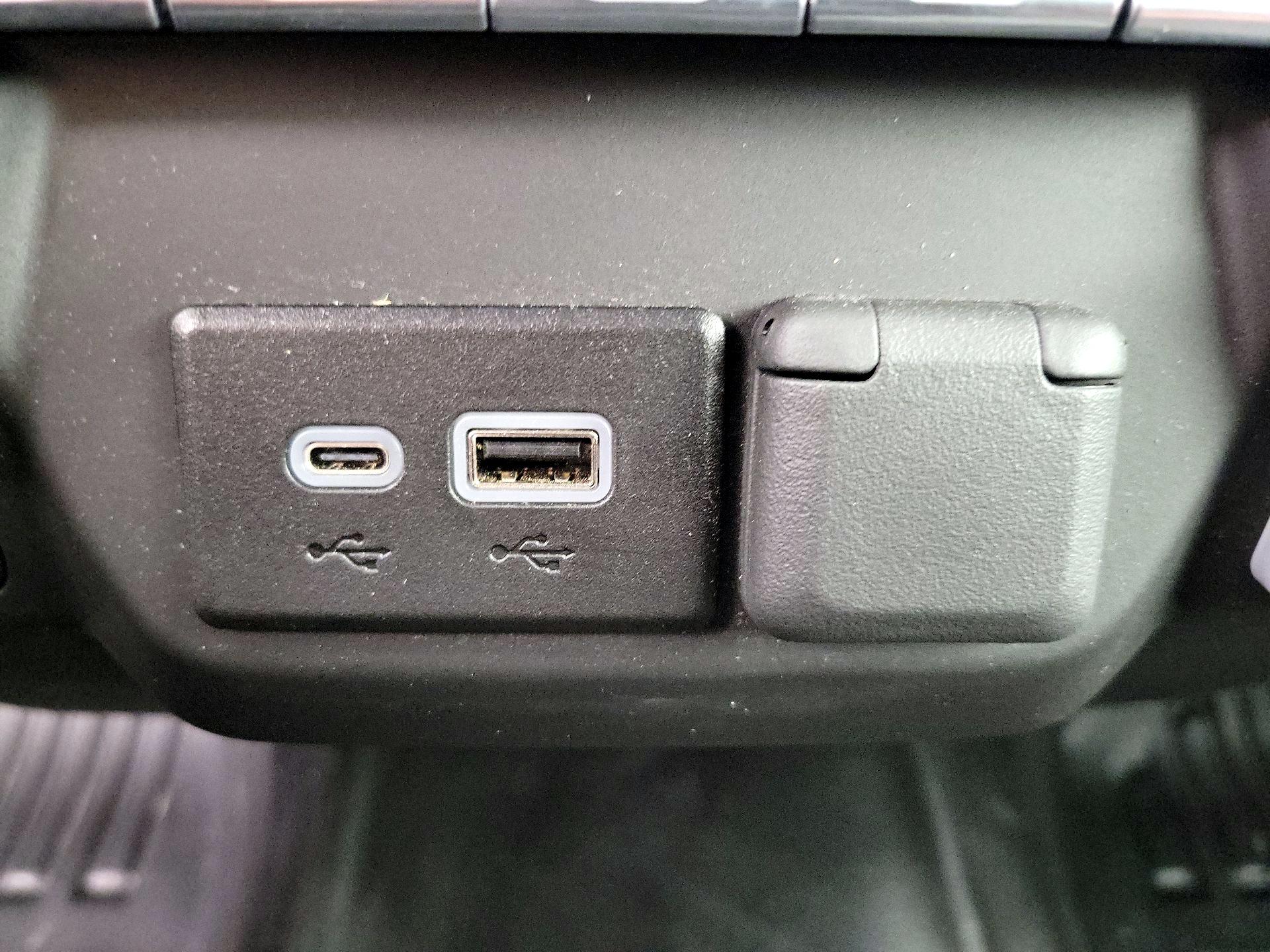 Thumbnail: 2024 Chevrolet Silverado 2500 - 18