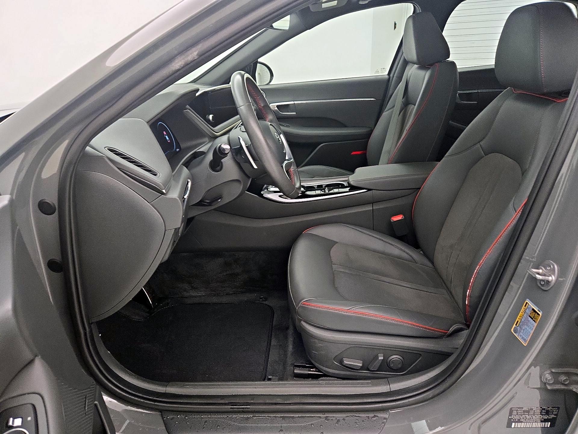 Thumbnail: 2023 Hyundai Sonata - 11