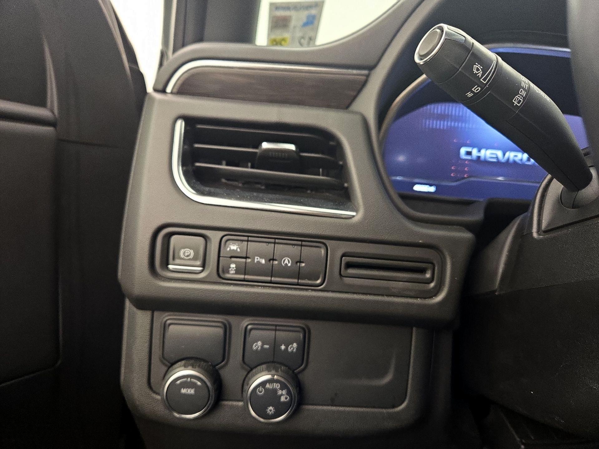 Thumbnail: 2024 Chevrolet Tahoe - 13