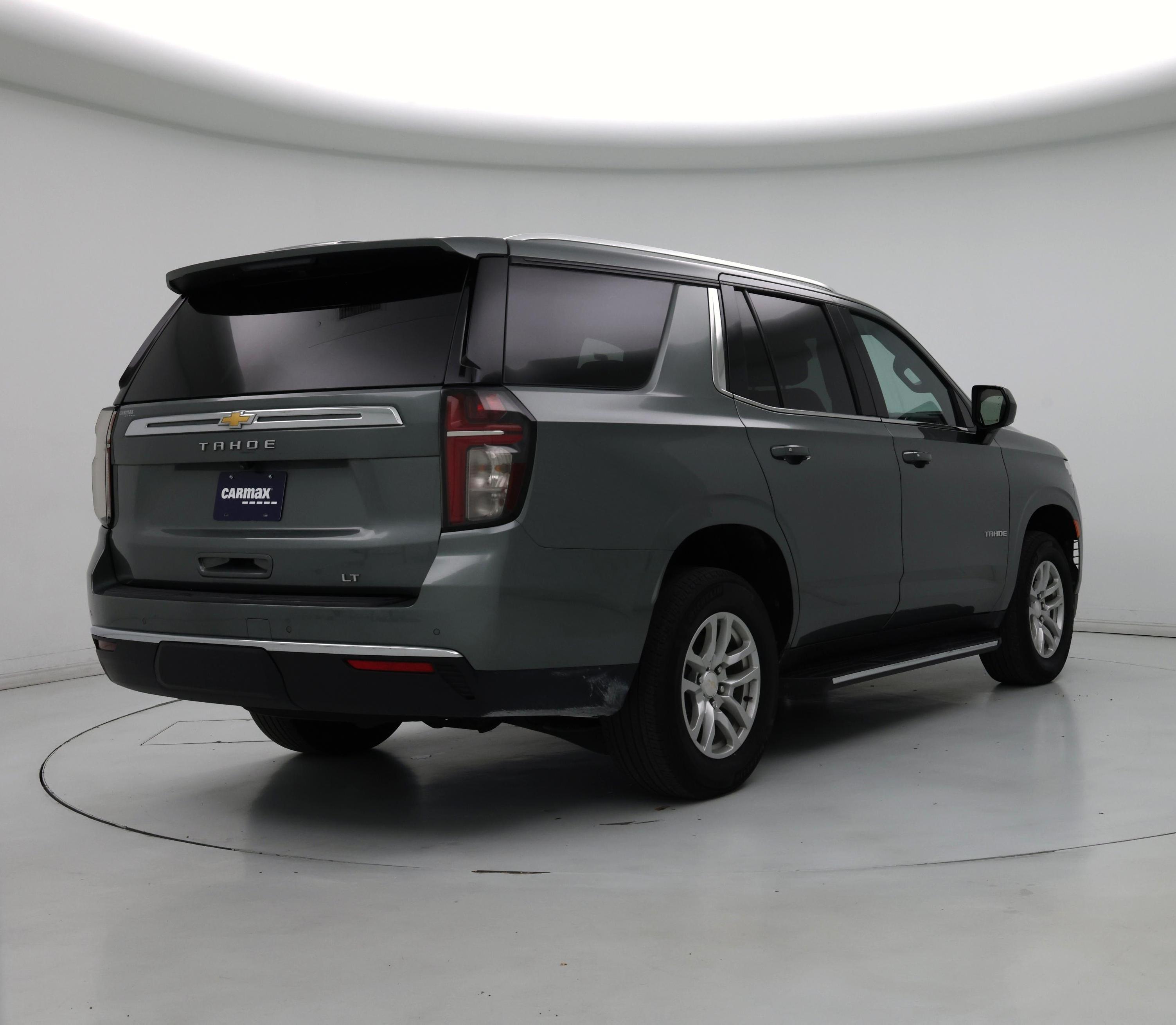 Thumbnail: 2024 Chevrolet Tahoe - 8