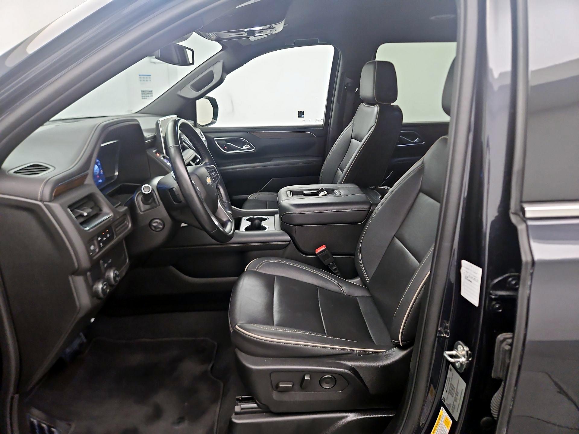 Thumbnail: 2023 Chevrolet Suburban - 11