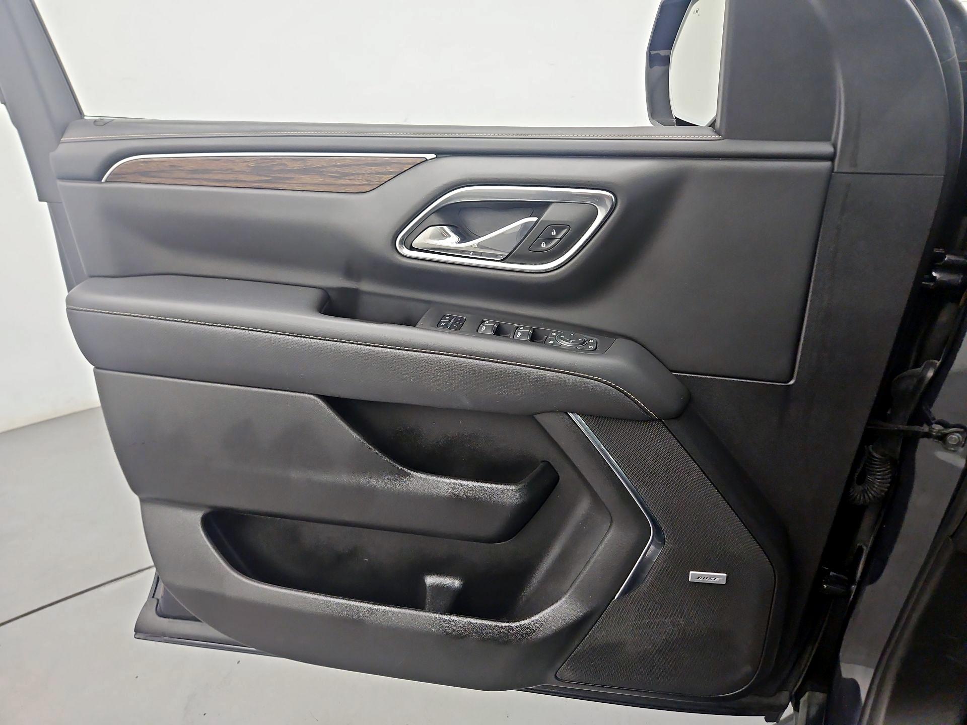 Thumbnail: 2023 Chevrolet Suburban - 12