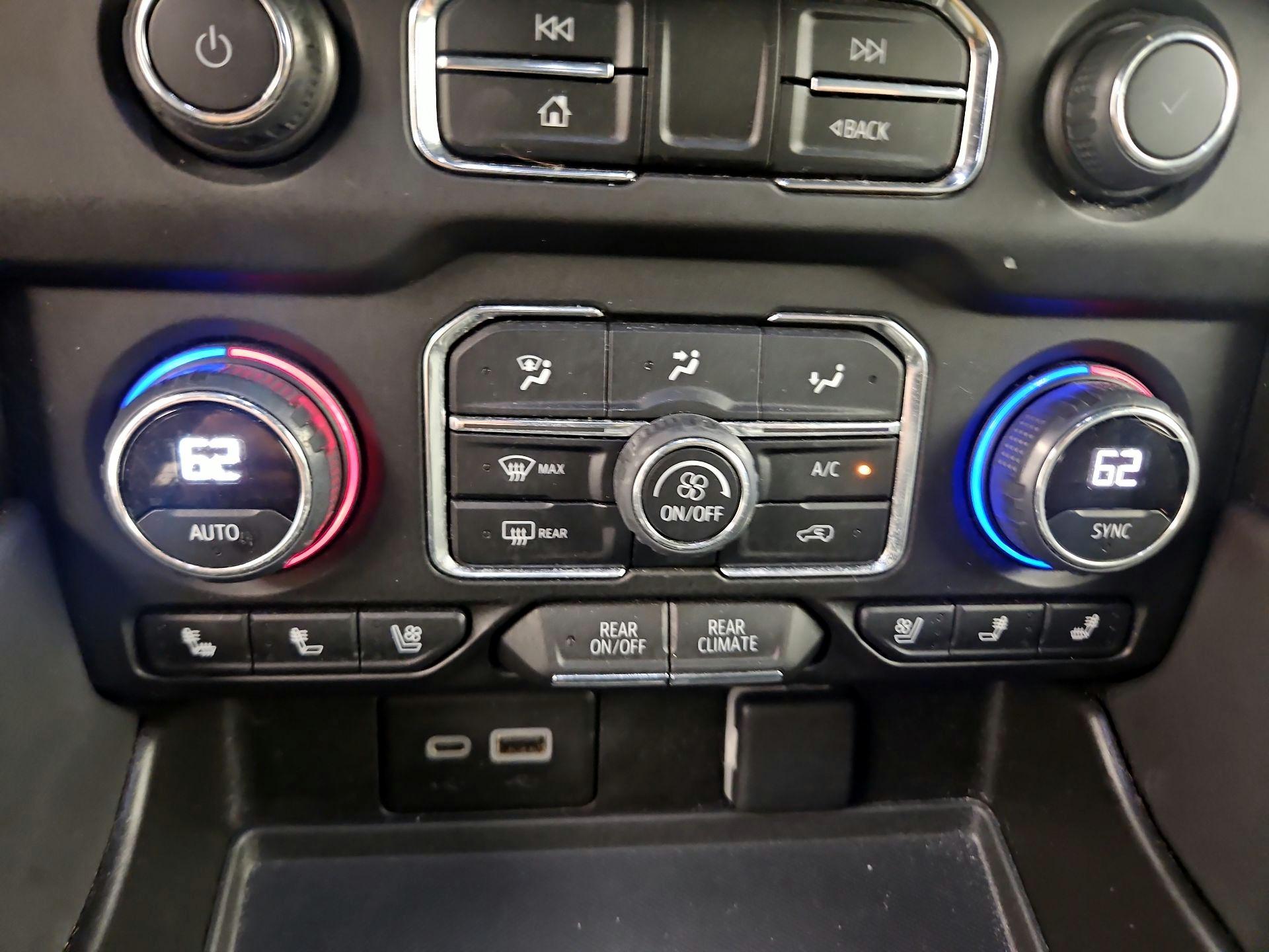 Thumbnail: 2023 Chevrolet Suburban - 16