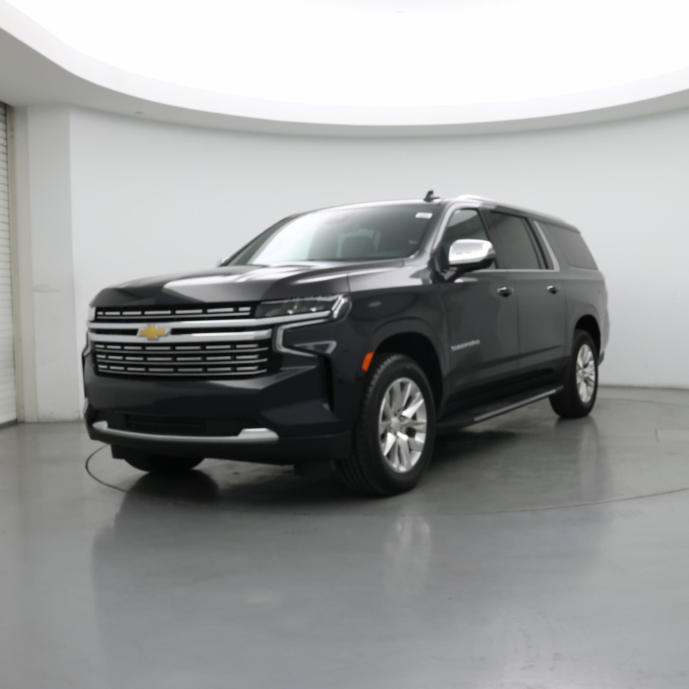 Thumbnail: 2023 Chevrolet Suburban - 4