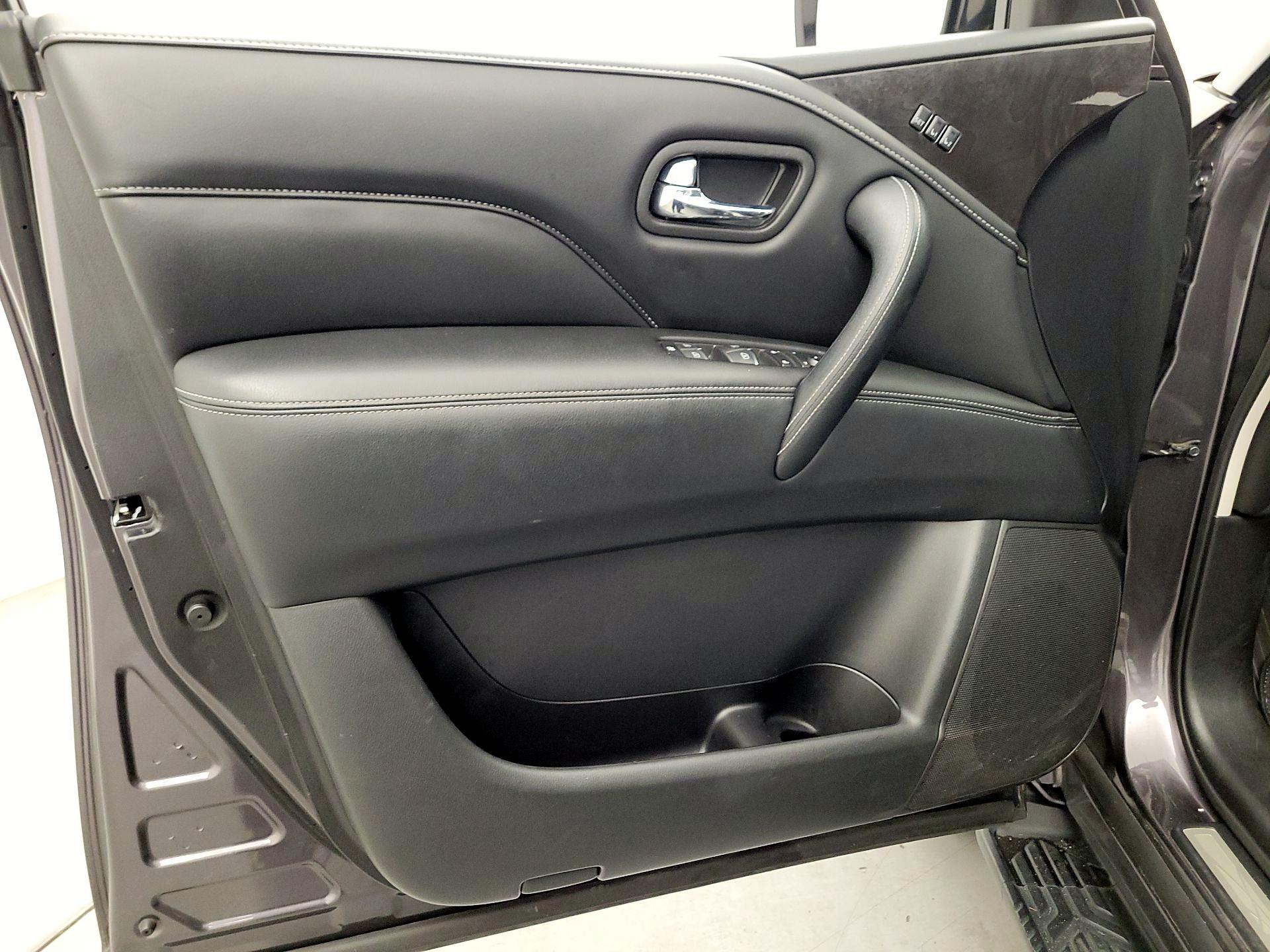 Thumbnail: 2024 INFINITI QX80 - 12