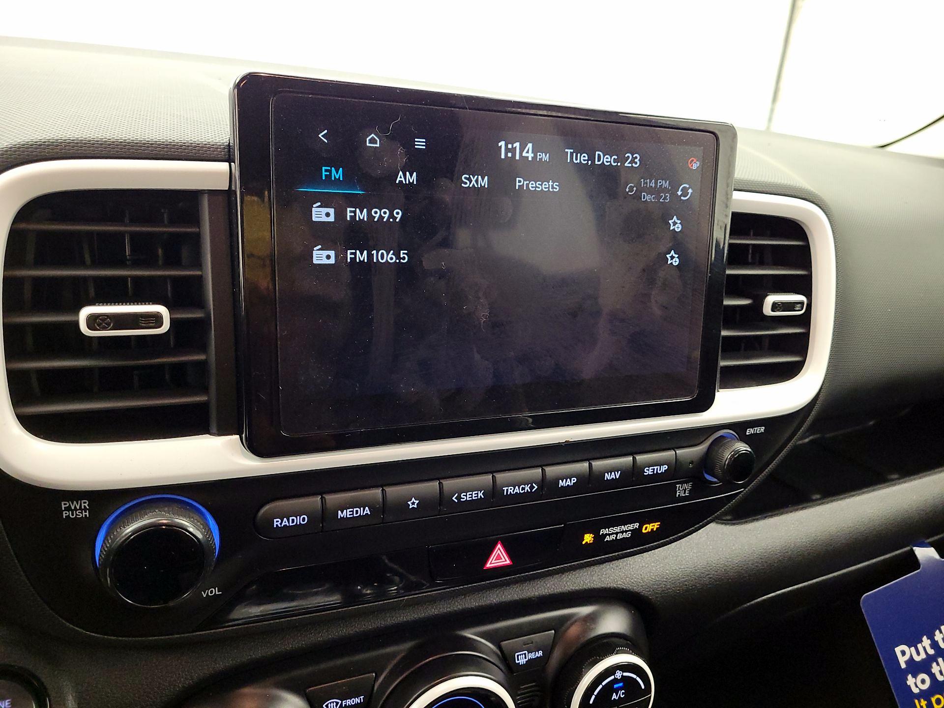 Thumbnail: 2023 Hyundai Venue - 13