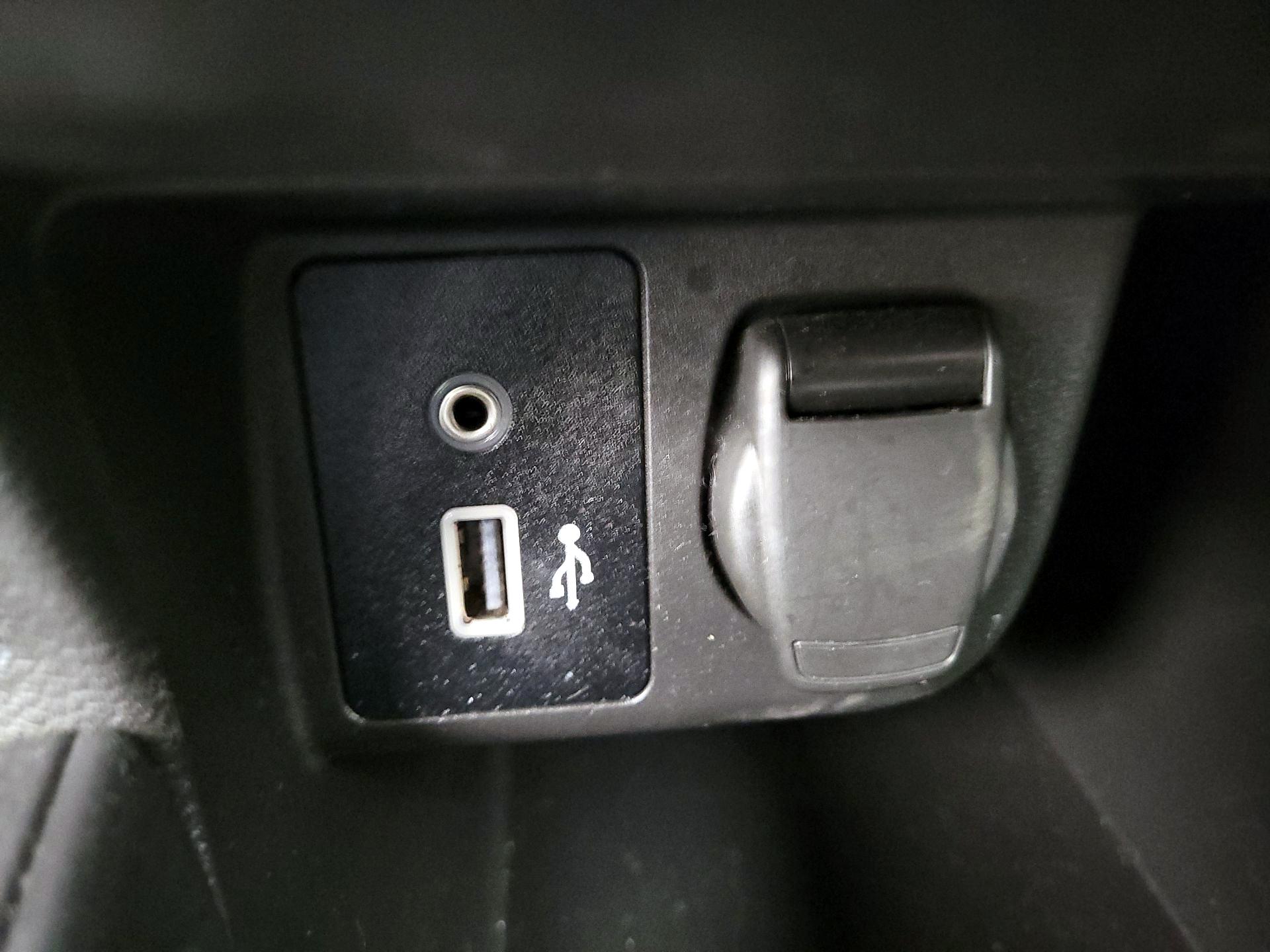 Thumbnail: 2022 Nissan Versa - 16