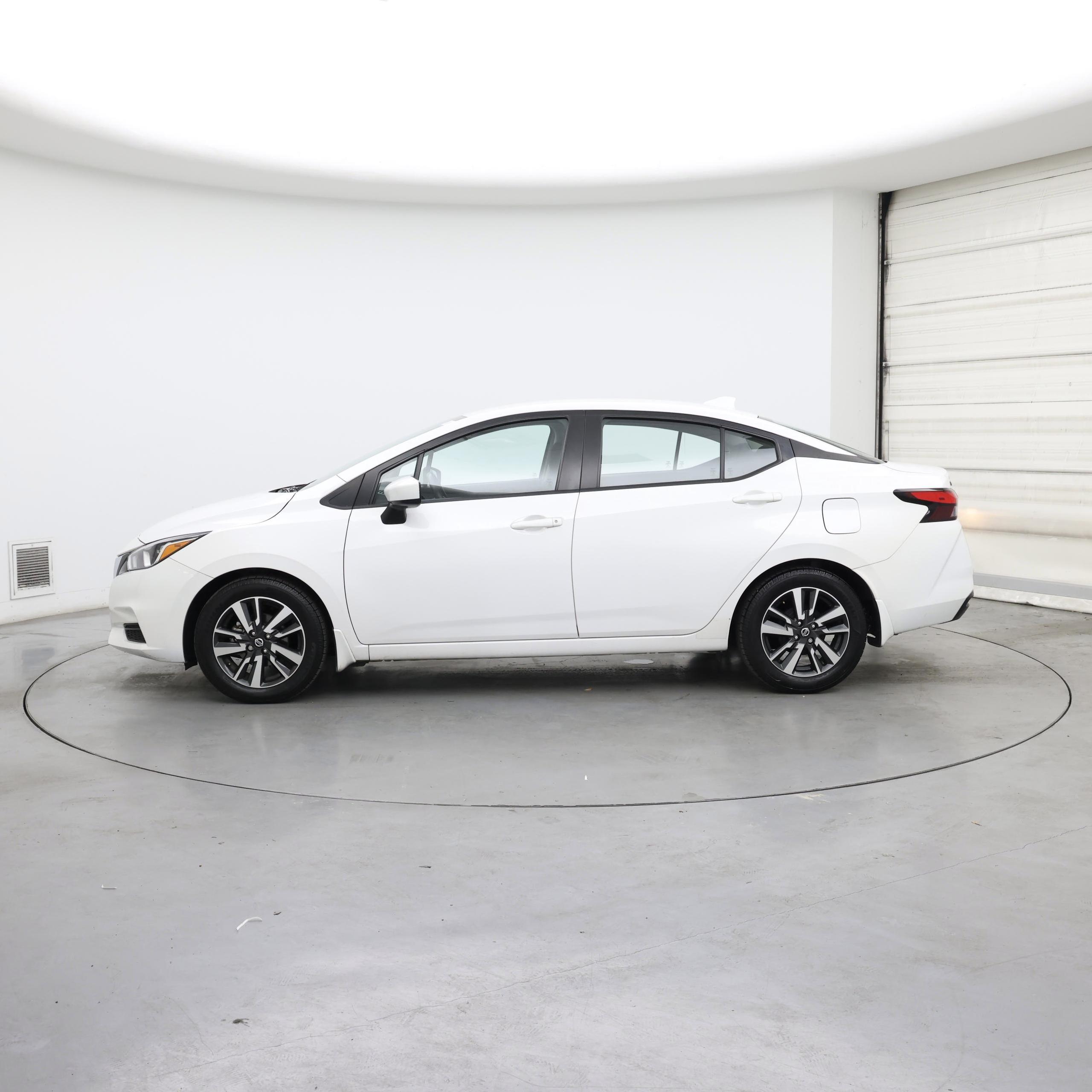 Thumbnail: 2022 Nissan Versa - 3