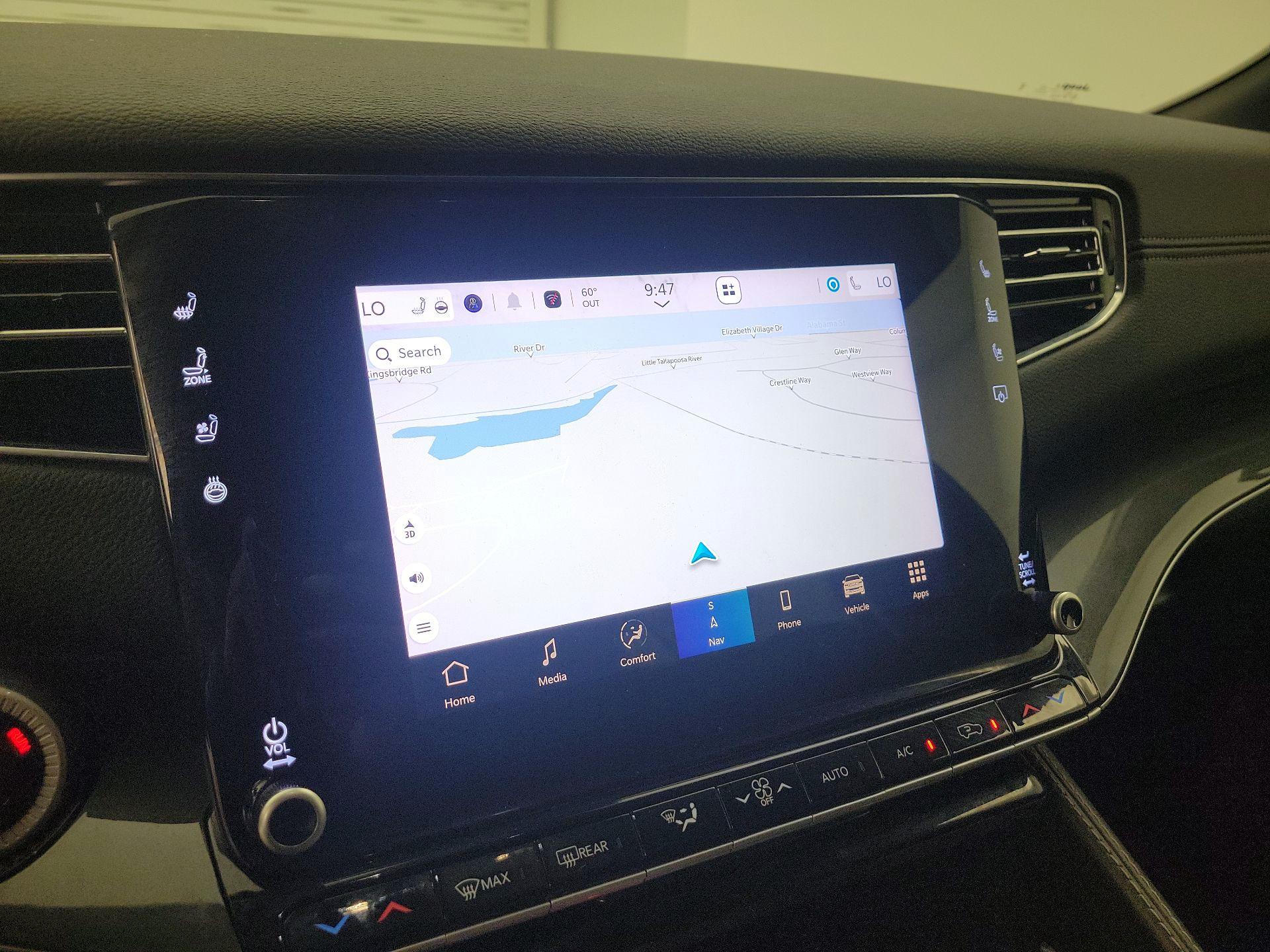 Thumbnail: 2023 Jeep Wagoneer - 14