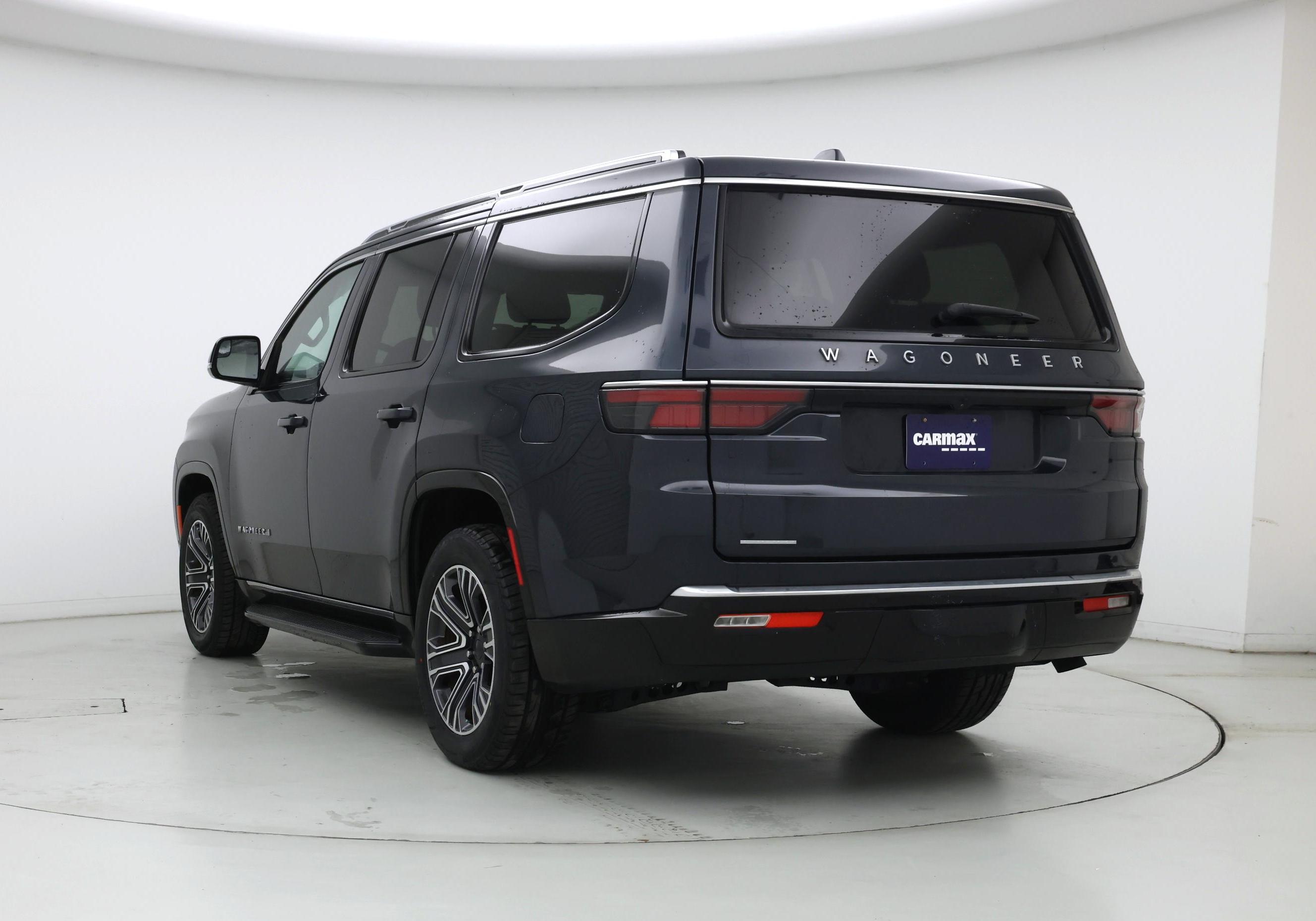 Thumbnail: 2023 Jeep Wagoneer - 2