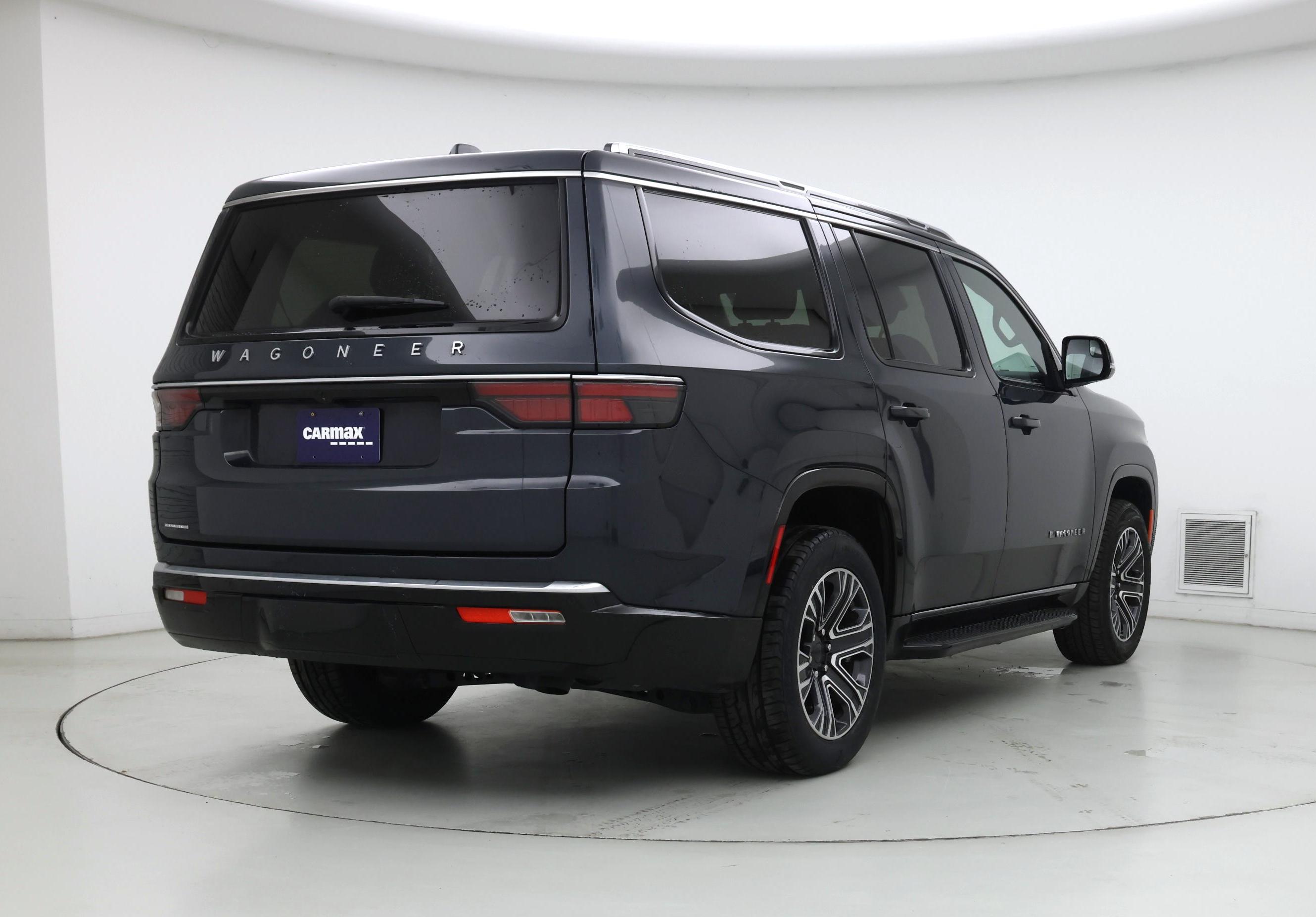 Thumbnail: 2023 Jeep Wagoneer - 8