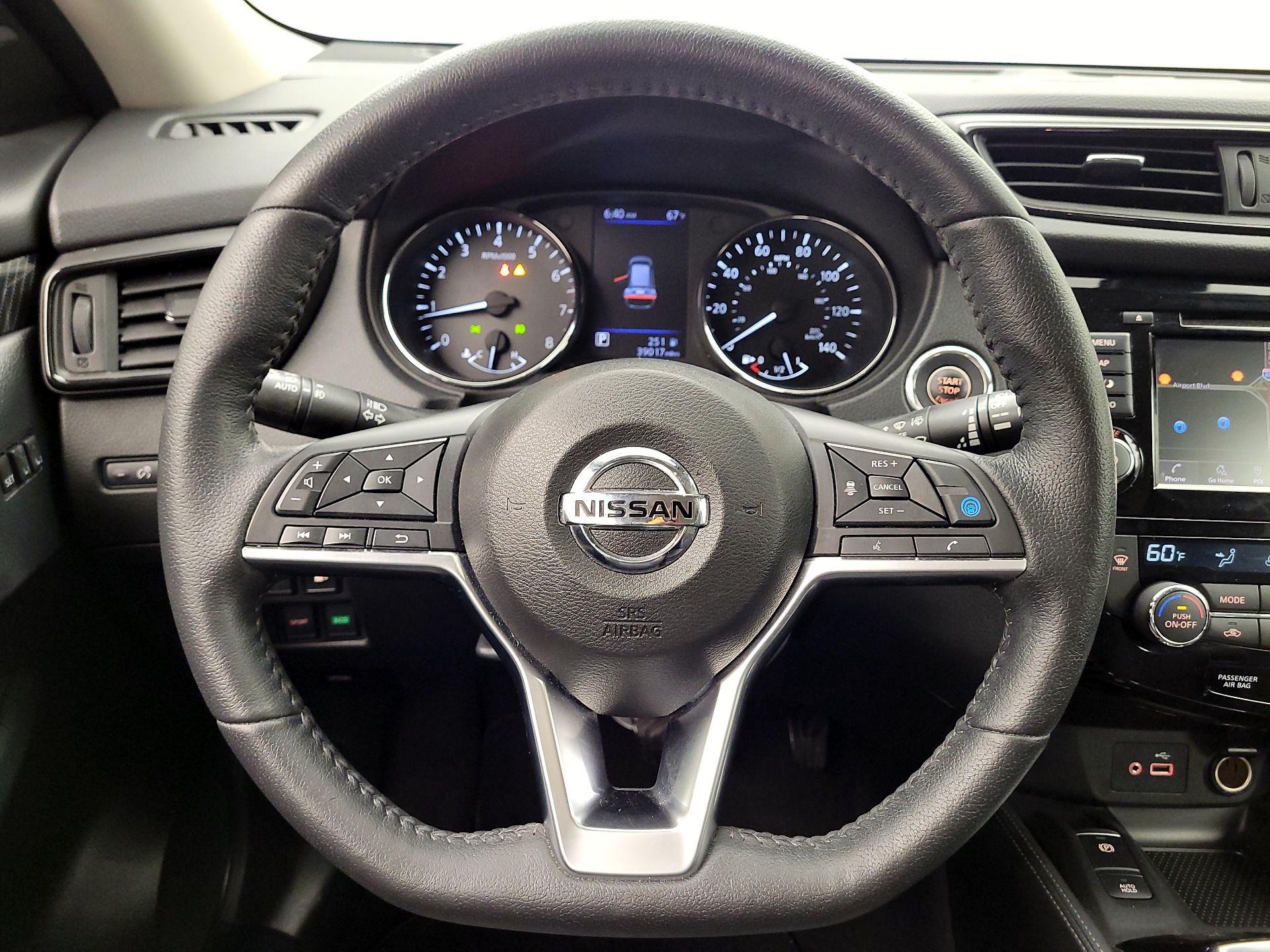 Thumbnail: 2020 Nissan Rogue - 10