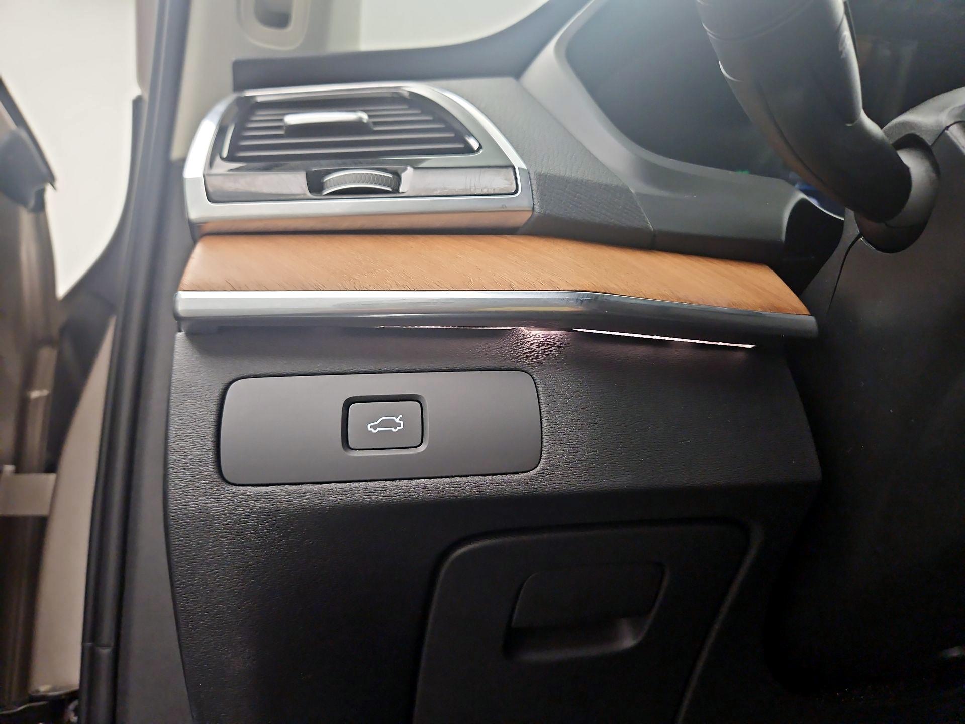 Thumbnail: 2023 Volvo XC90 - 13