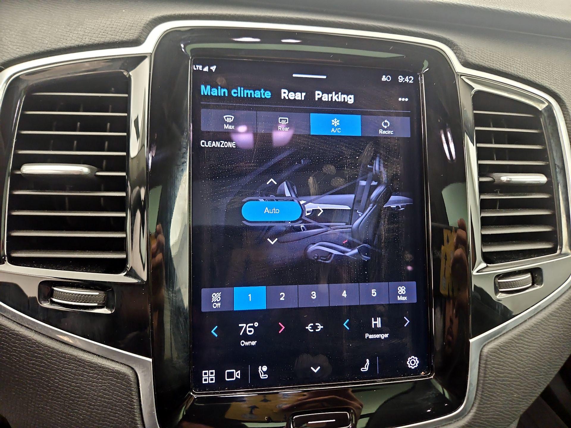 Thumbnail: 2023 Volvo XC90 - 16