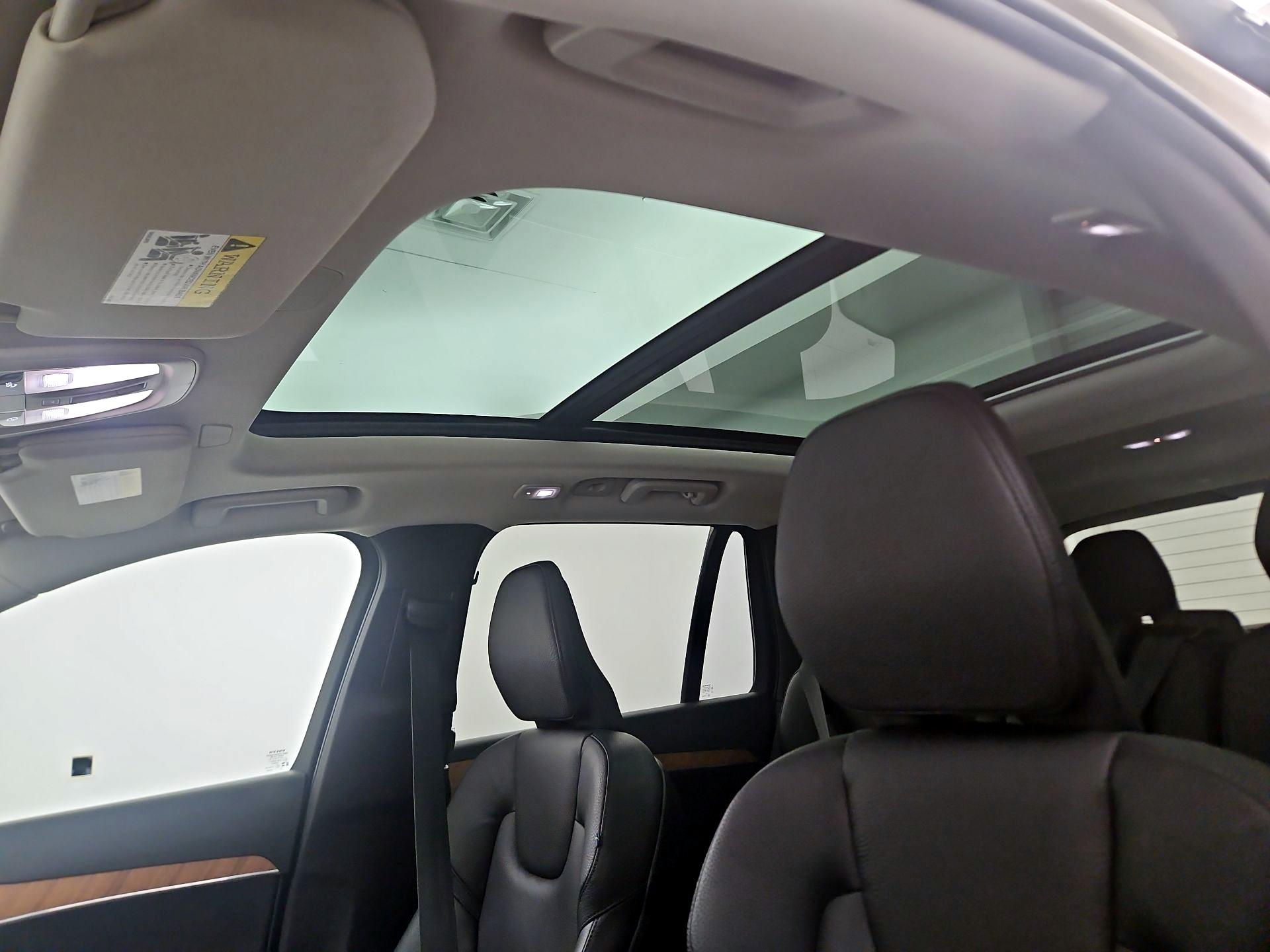 Thumbnail: 2023 Volvo XC90 - 19