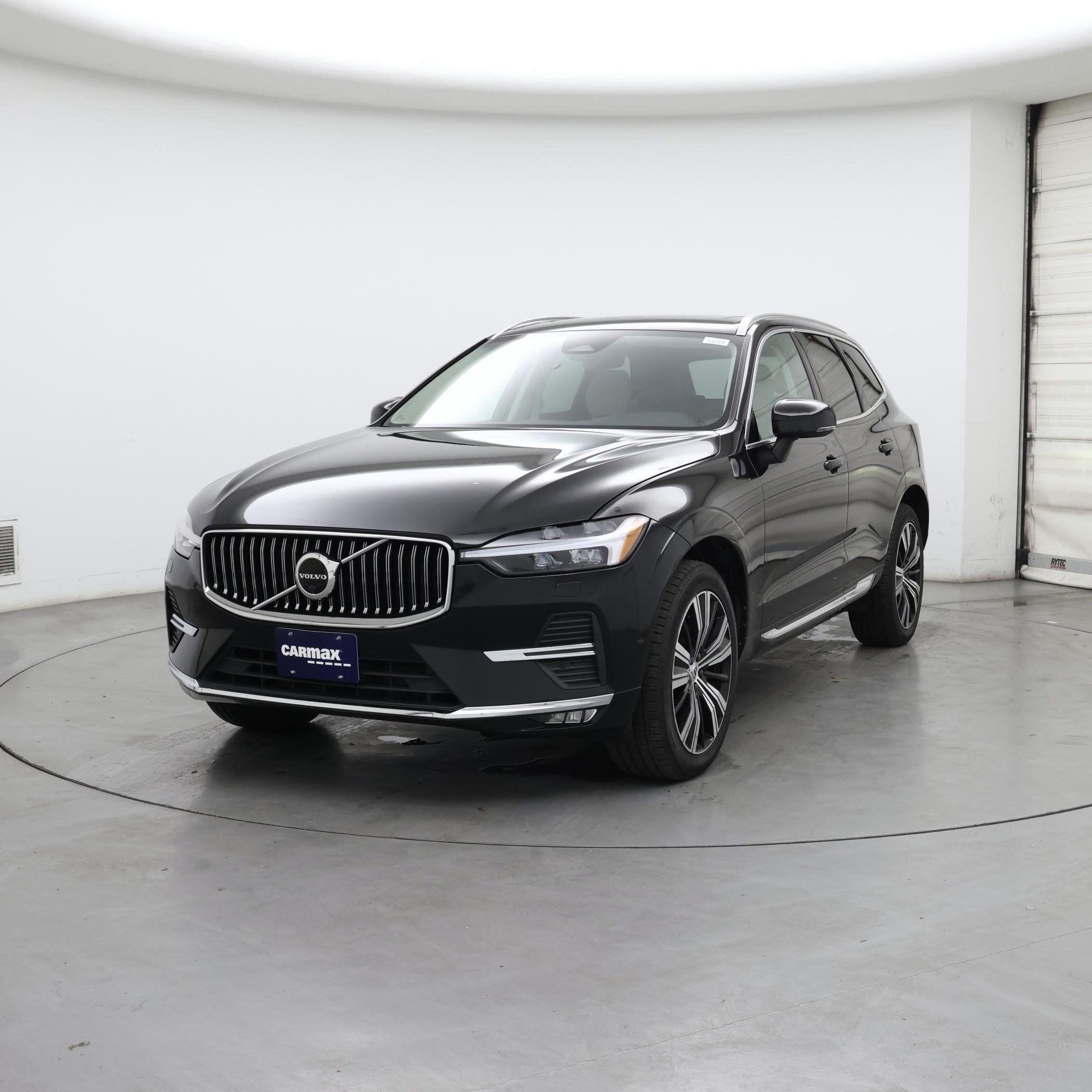Thumbnail: 2023 Volvo XC60 - 4