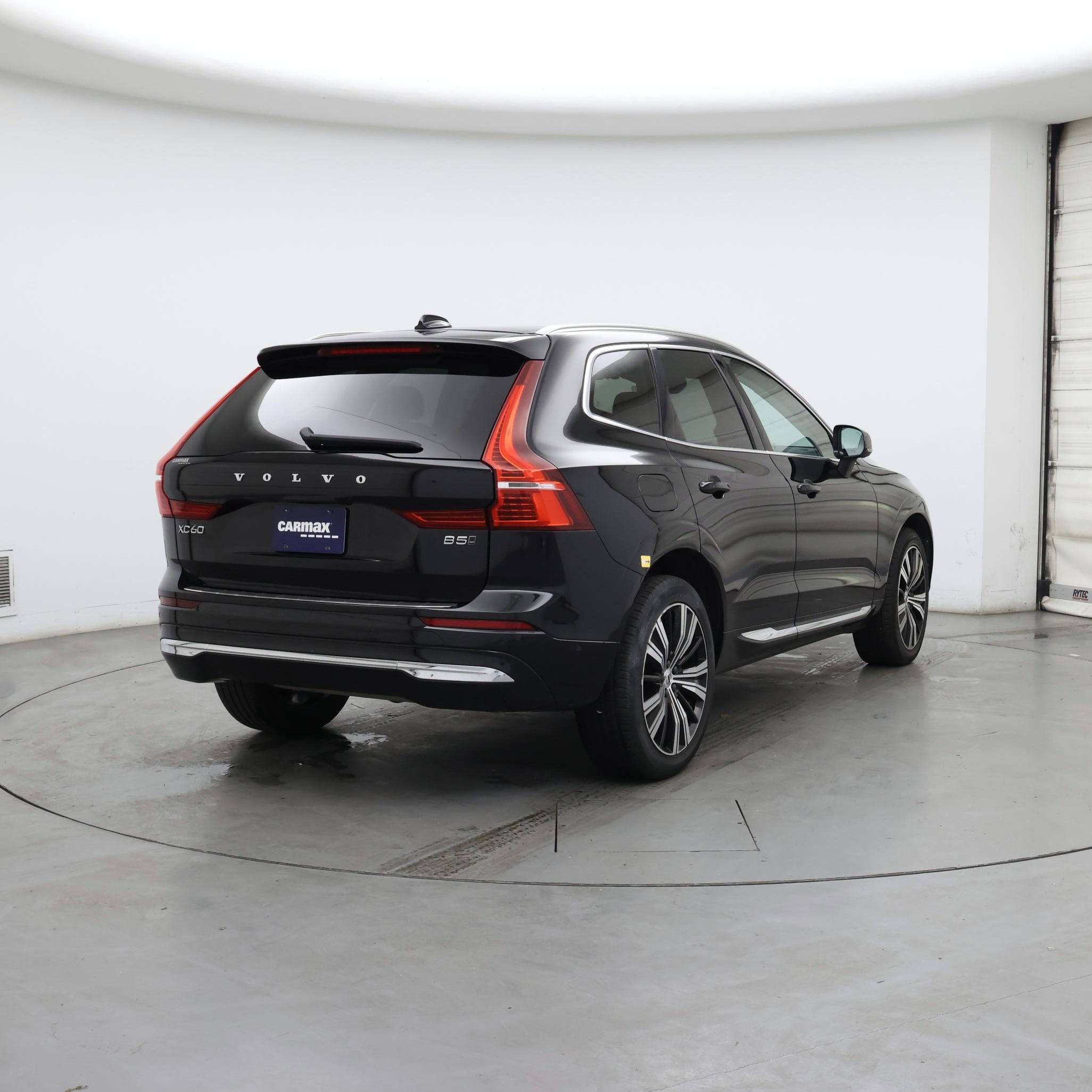Thumbnail: 2023 Volvo XC60 - 8