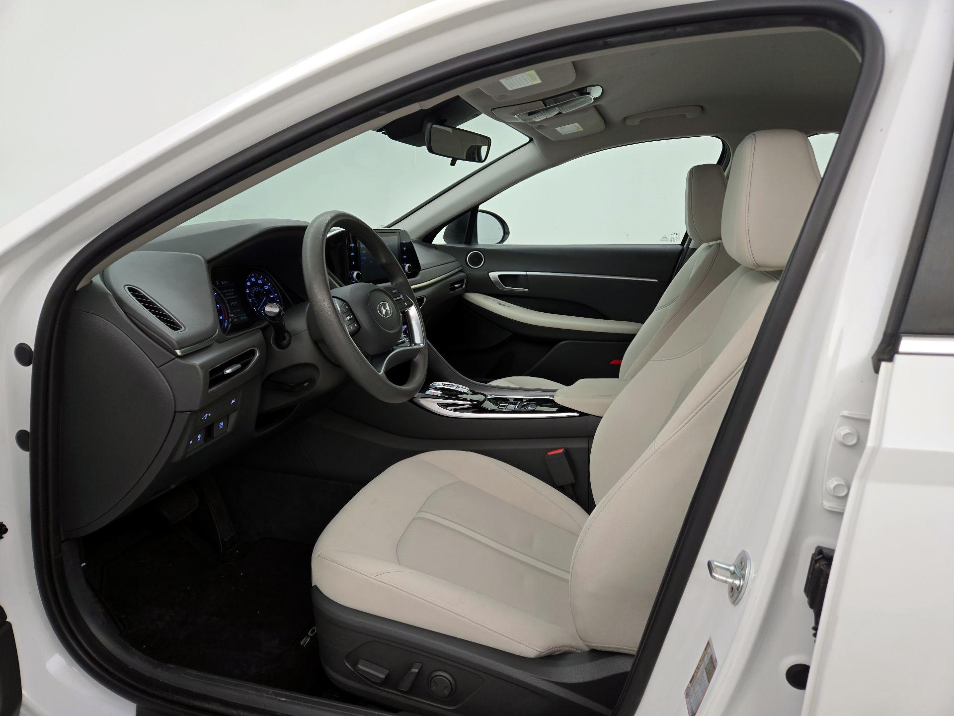 Thumbnail: 2022 Hyundai Sonata - 11