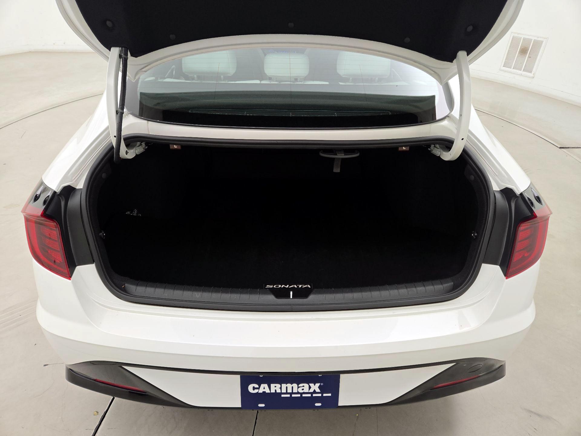 Thumbnail: 2022 Hyundai Sonata - 20