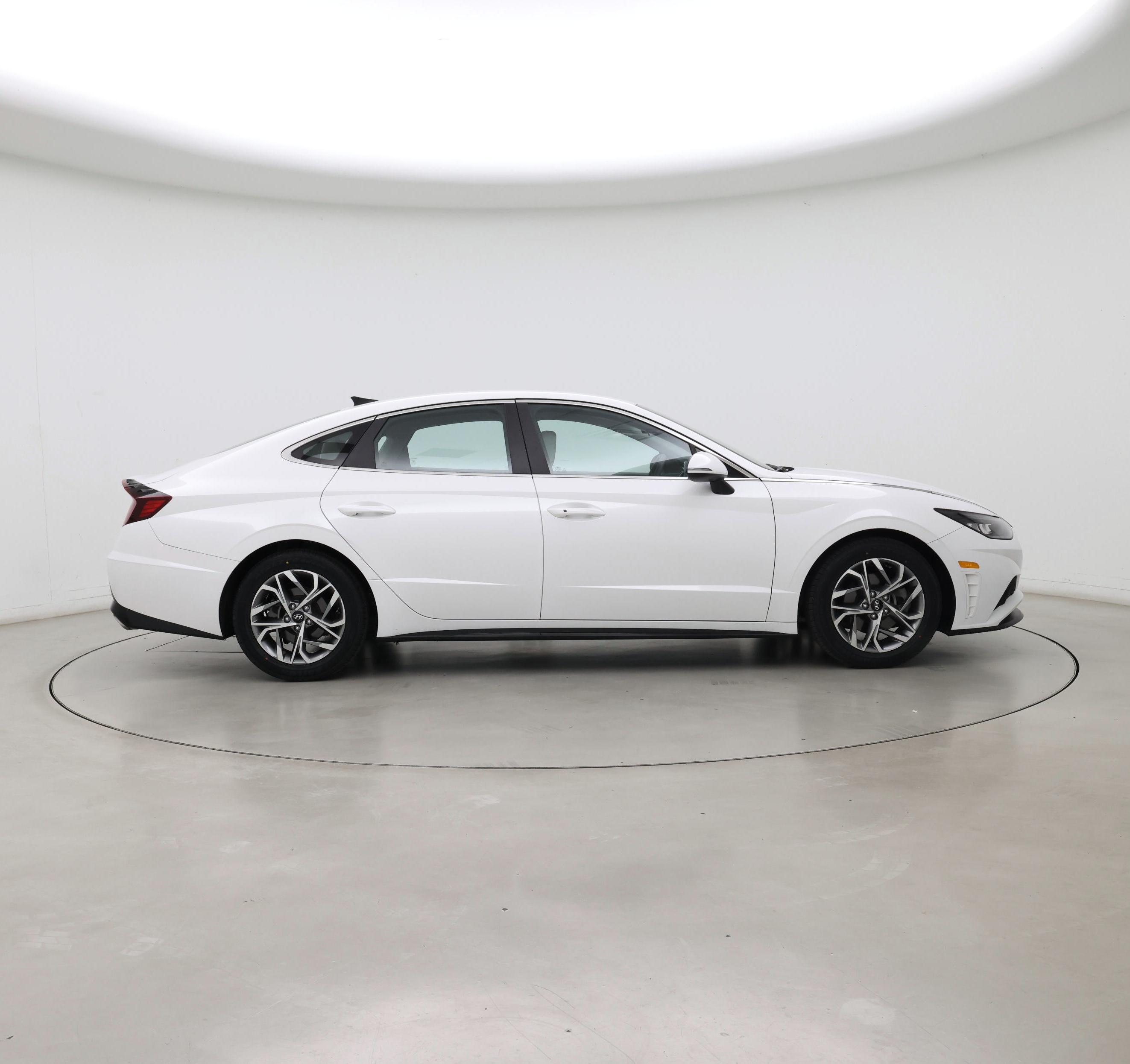 Thumbnail: 2022 Hyundai Sonata - 7