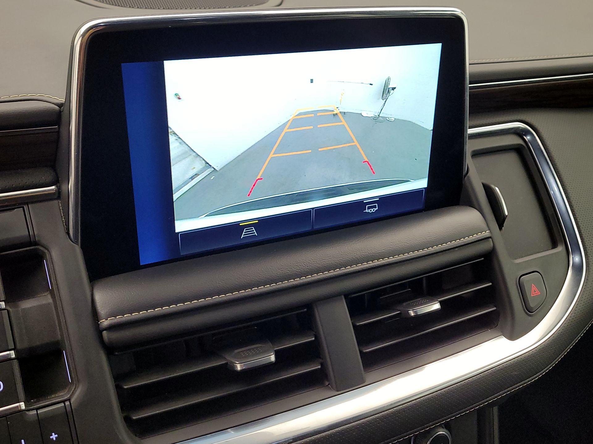 Thumbnail: 2023 Chevrolet Suburban - 14