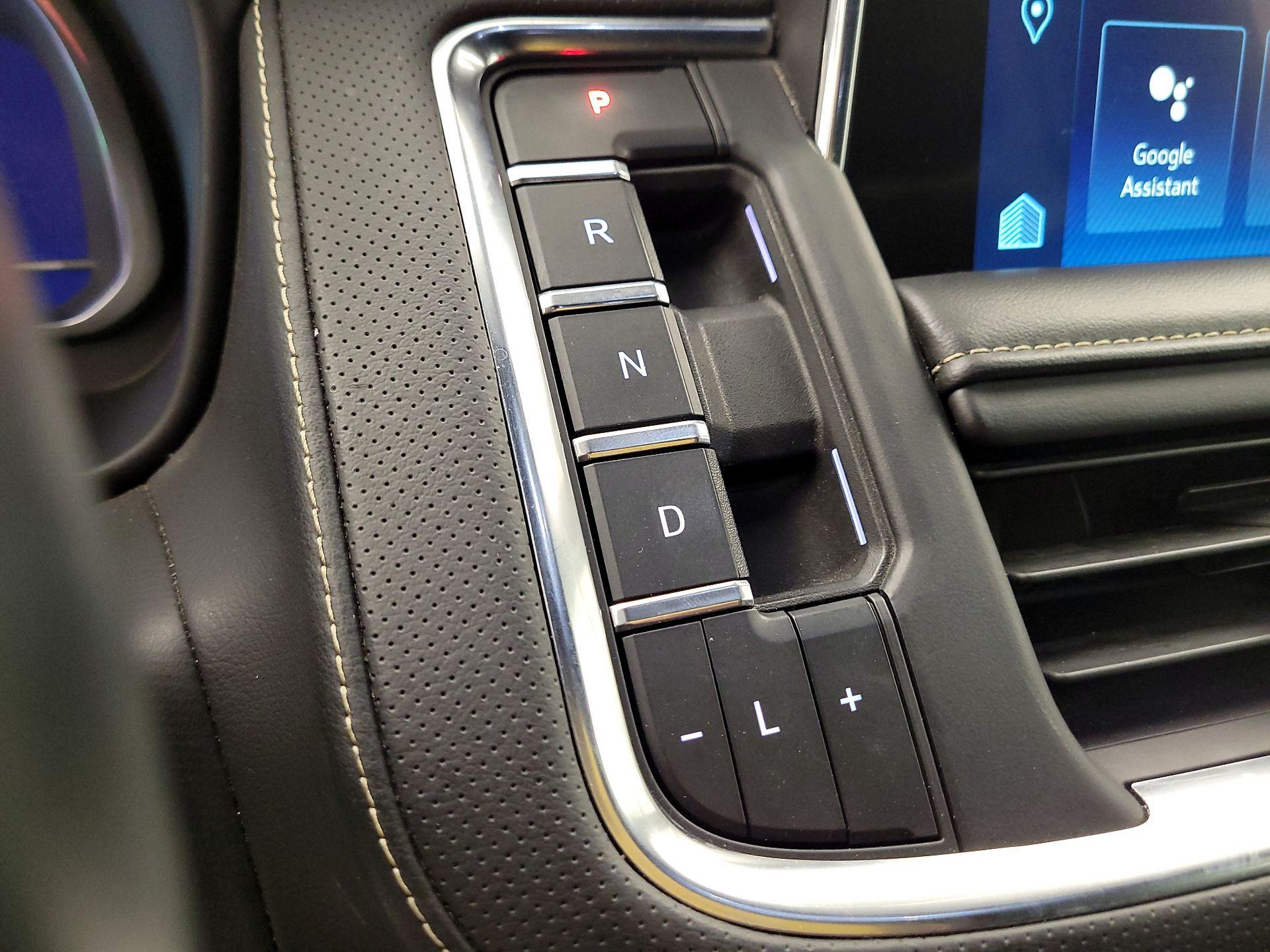 Thumbnail: 2023 Chevrolet Suburban - 17