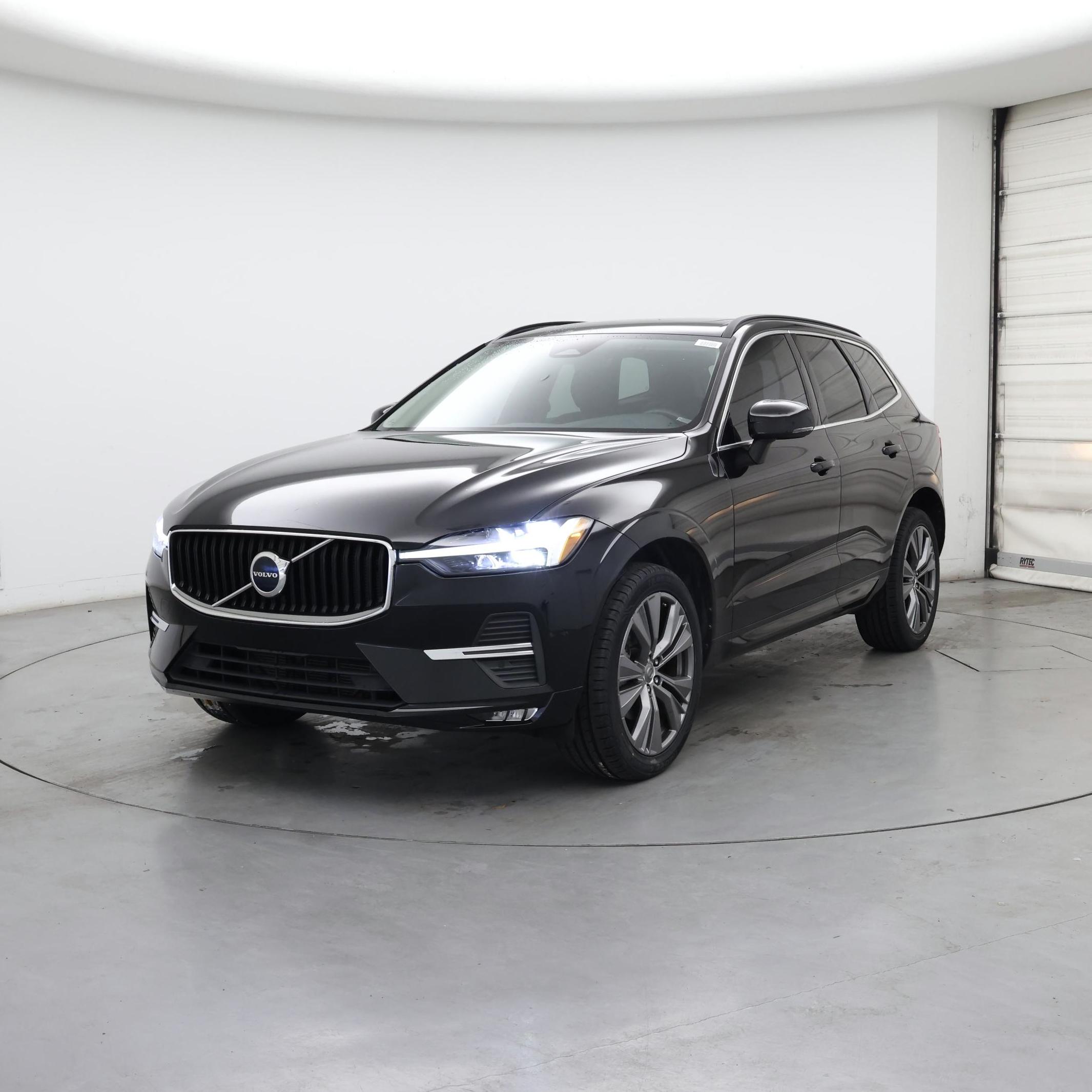 Thumbnail: 2022 Volvo XC60 - 4
