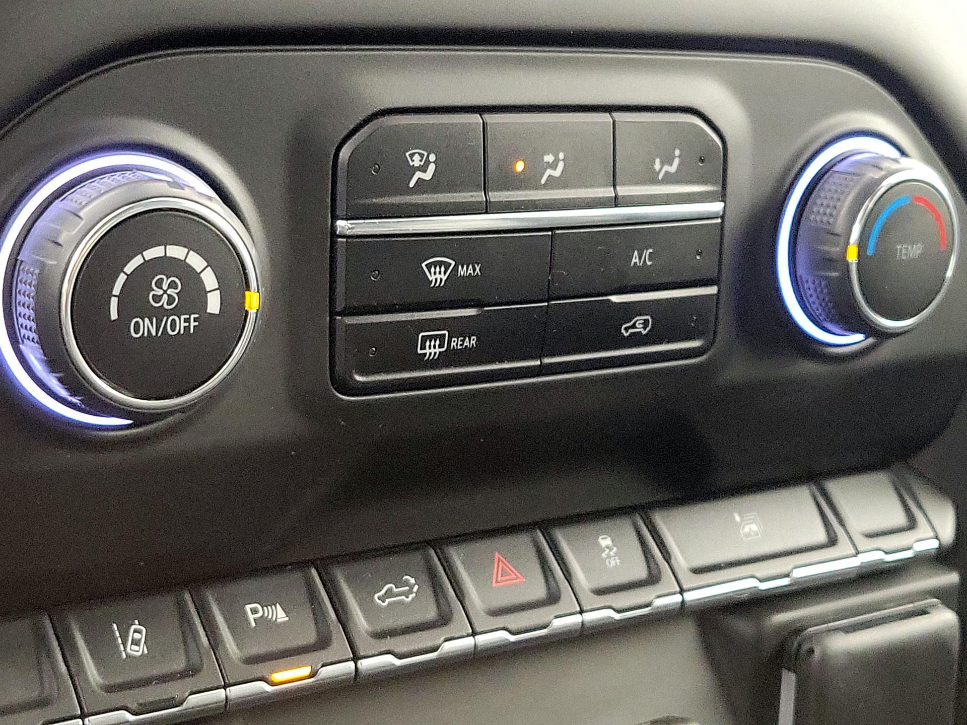 Thumbnail: 2024 Chevrolet Silverado 2500 - 16