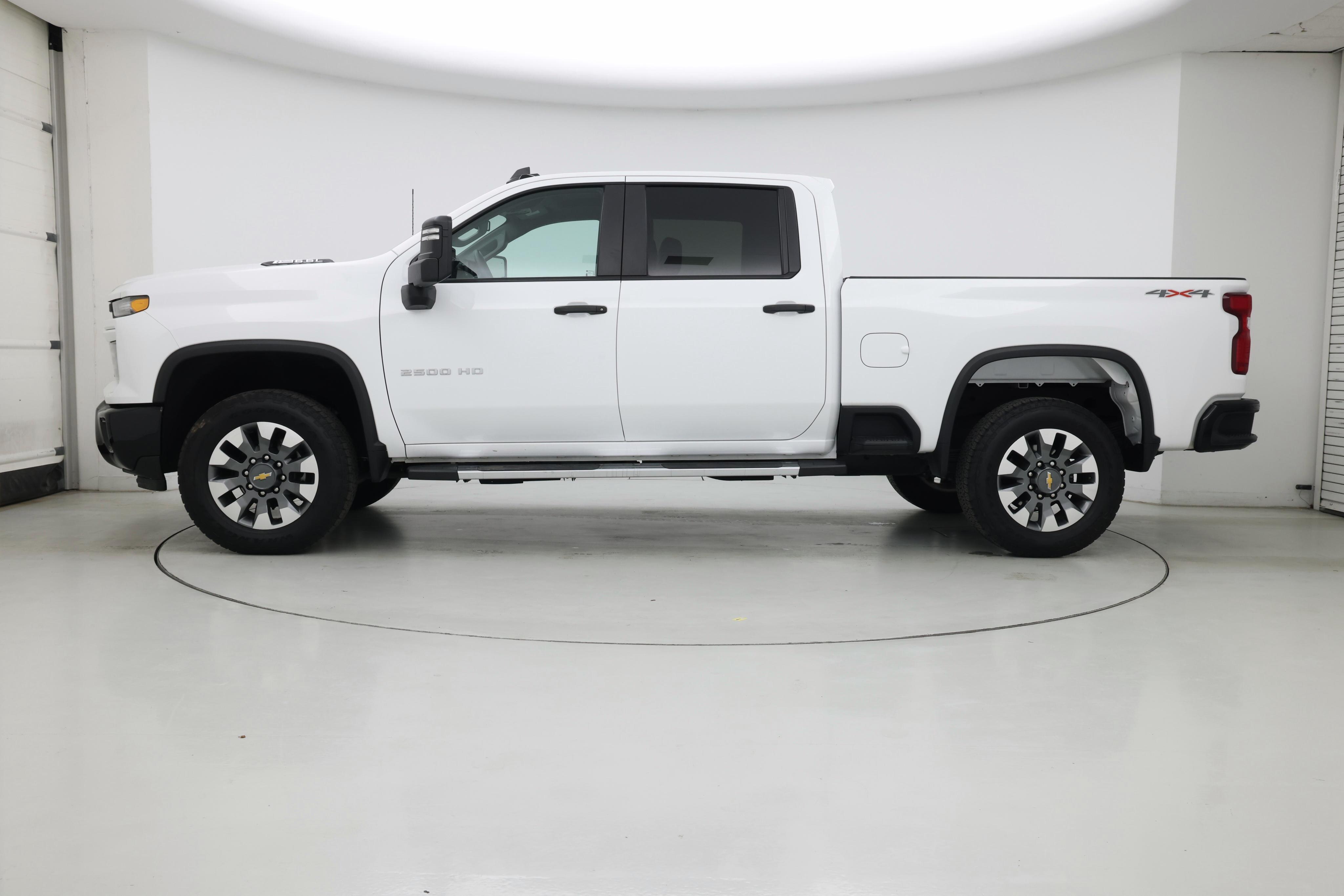 Thumbnail: 2024 Chevrolet Silverado 2500 - 3