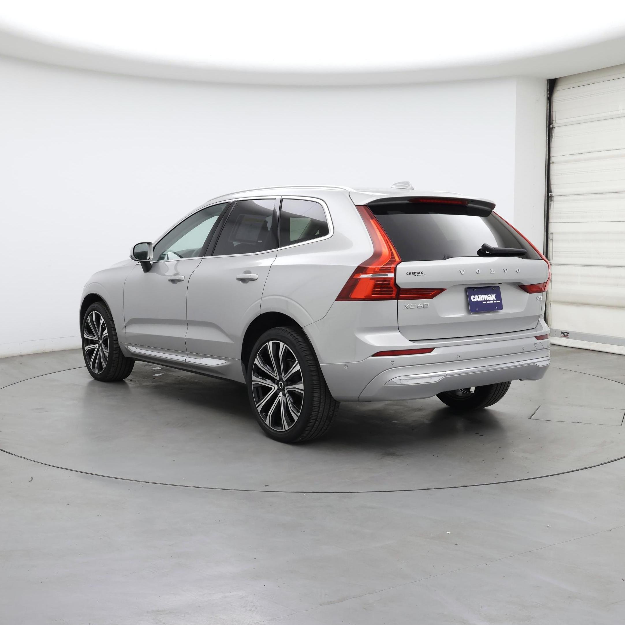 Thumbnail: 2023 Volvo XC60 - 2