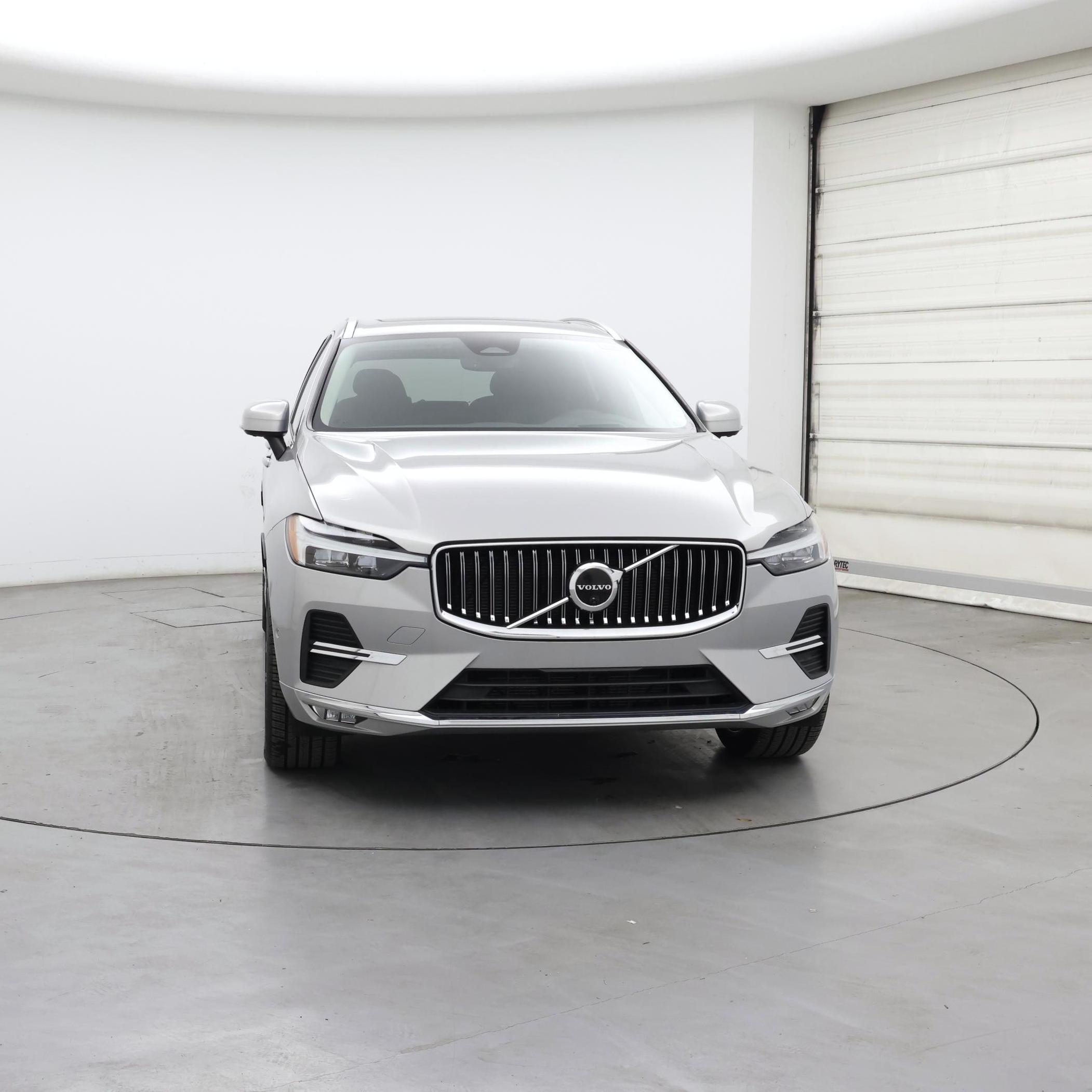 Thumbnail: 2023 Volvo XC60 - 5