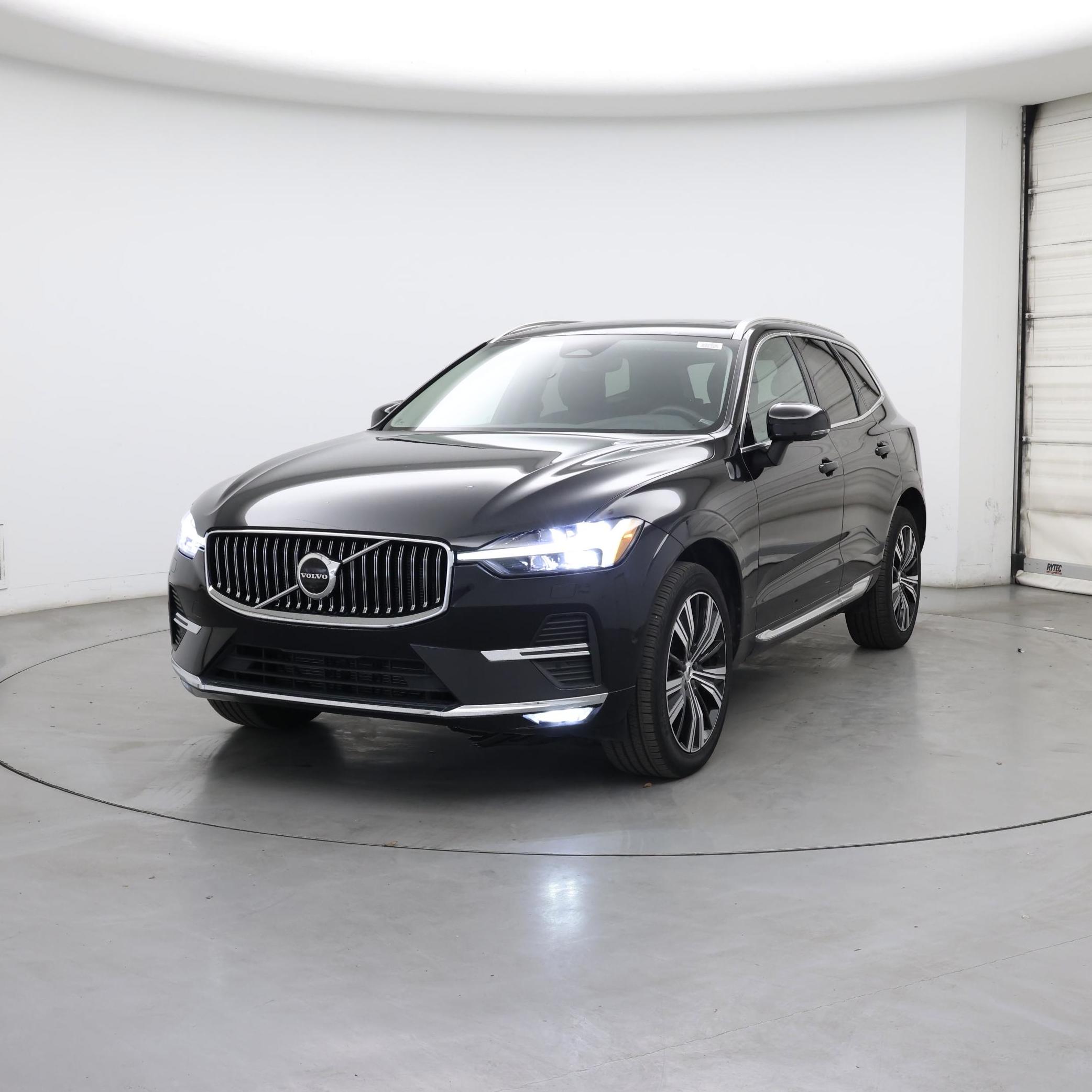 Thumbnail: 2023 Volvo XC60 - 4